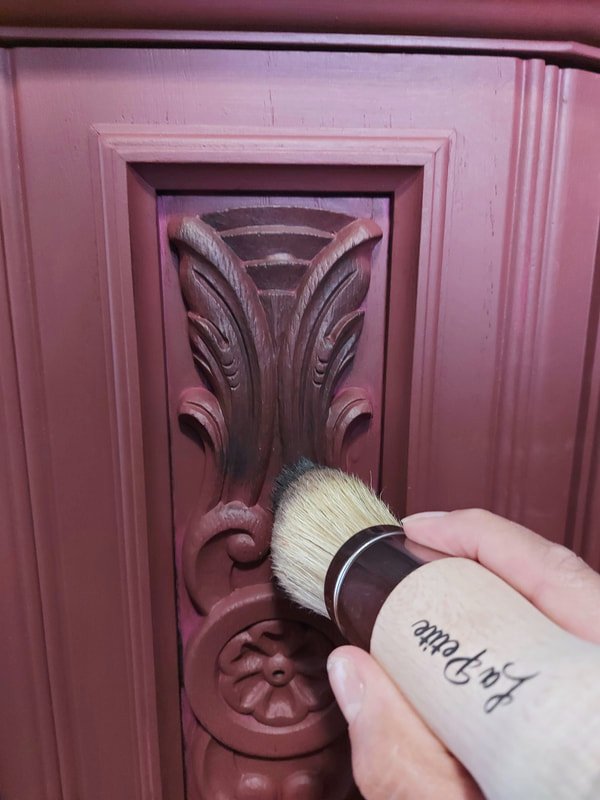 3 Tips On How To Master Using Dixie Belle Tinted Waxes. — Erin Rochon Design