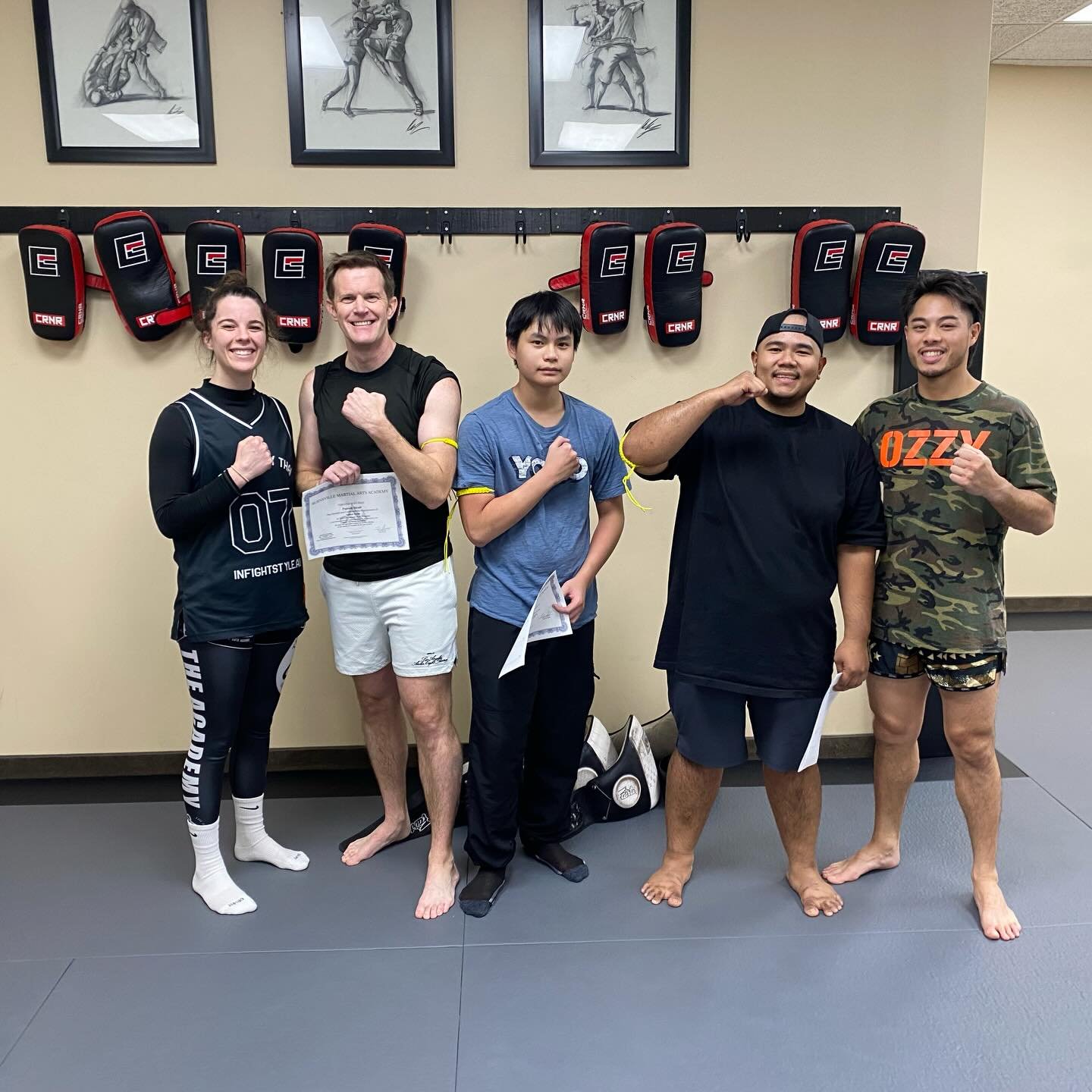 Congratulations to these hard working students for achieving their next rank in Muay Thai!! Keep up the hard work!

Patrick- Yellow
Thomas- Yellow
James- Yellow

Tylor- Orange 
Saul- Blue 2
Brian- Green
Victoria- Orange

Mike- Purple
Adrian- Orange
E