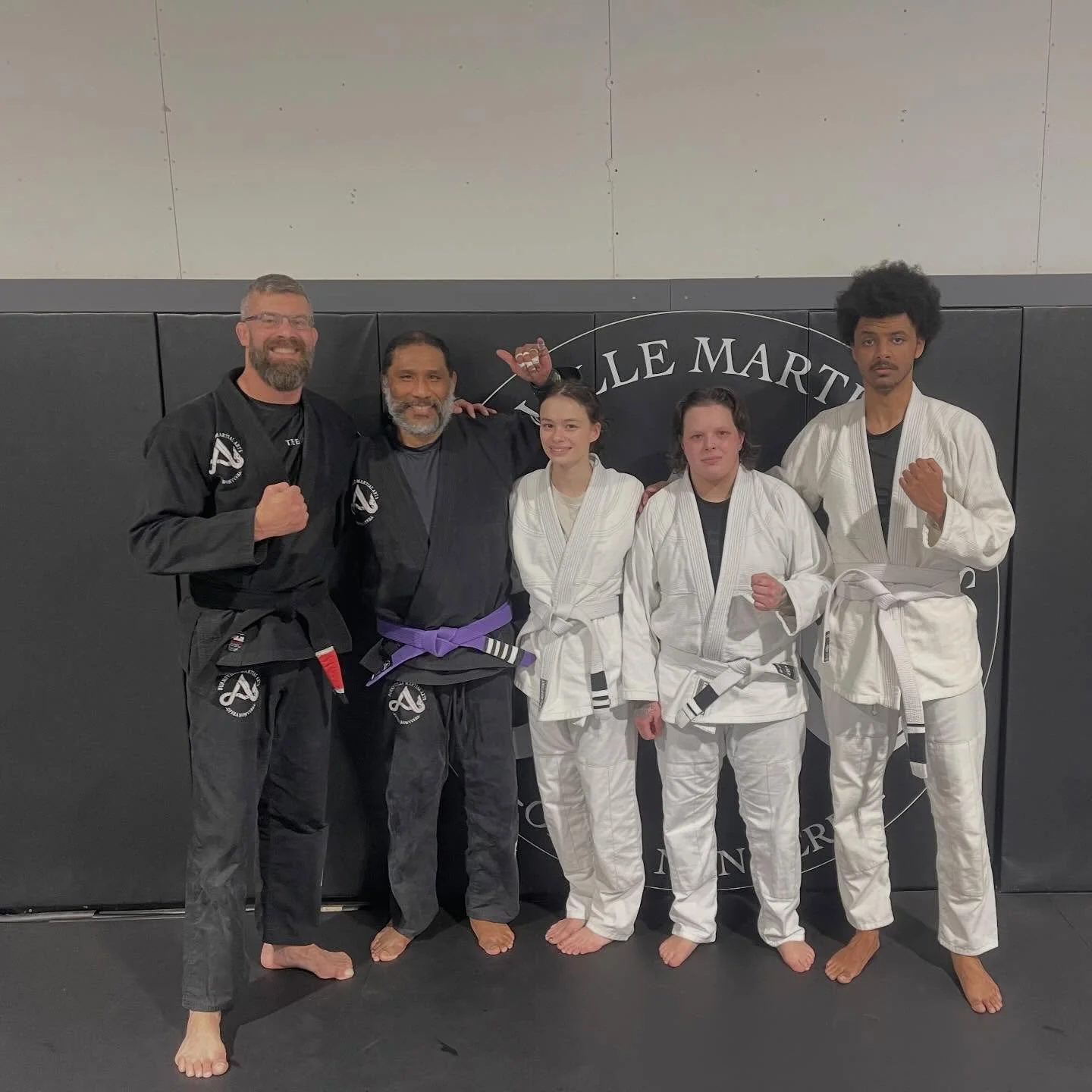 Congratulations to these students for achieving their next strip in BJJ!!

Cory- 4th Stripe Purple
Lila- 2nd Stripe White
Aylia- 2nd Stripe White
Milkiyas- 1st Stripe White

Nathan- 1st Stripe White
Erik- 1st Stripe White

#bjj #bjj4life #bjjclass #t