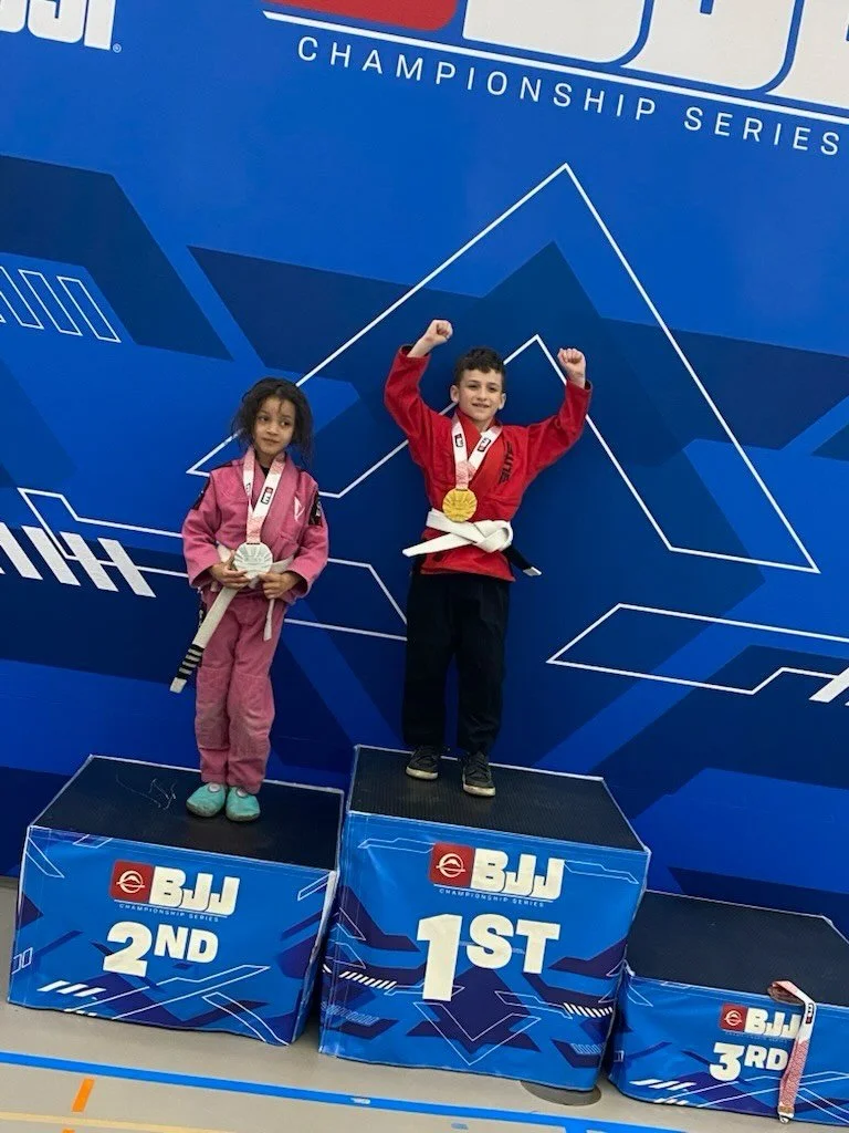 🤼&zwj;♂️🤼&zwj;♀️ Congrats to our youth competitors for giving it their all at the Fuji BJJ tournament this past weekend!

We love to see you out there putting your skills to work!
.
.
.
#youthbjj #tournament #bjjtournament #fuji #neverbackdown @fuj