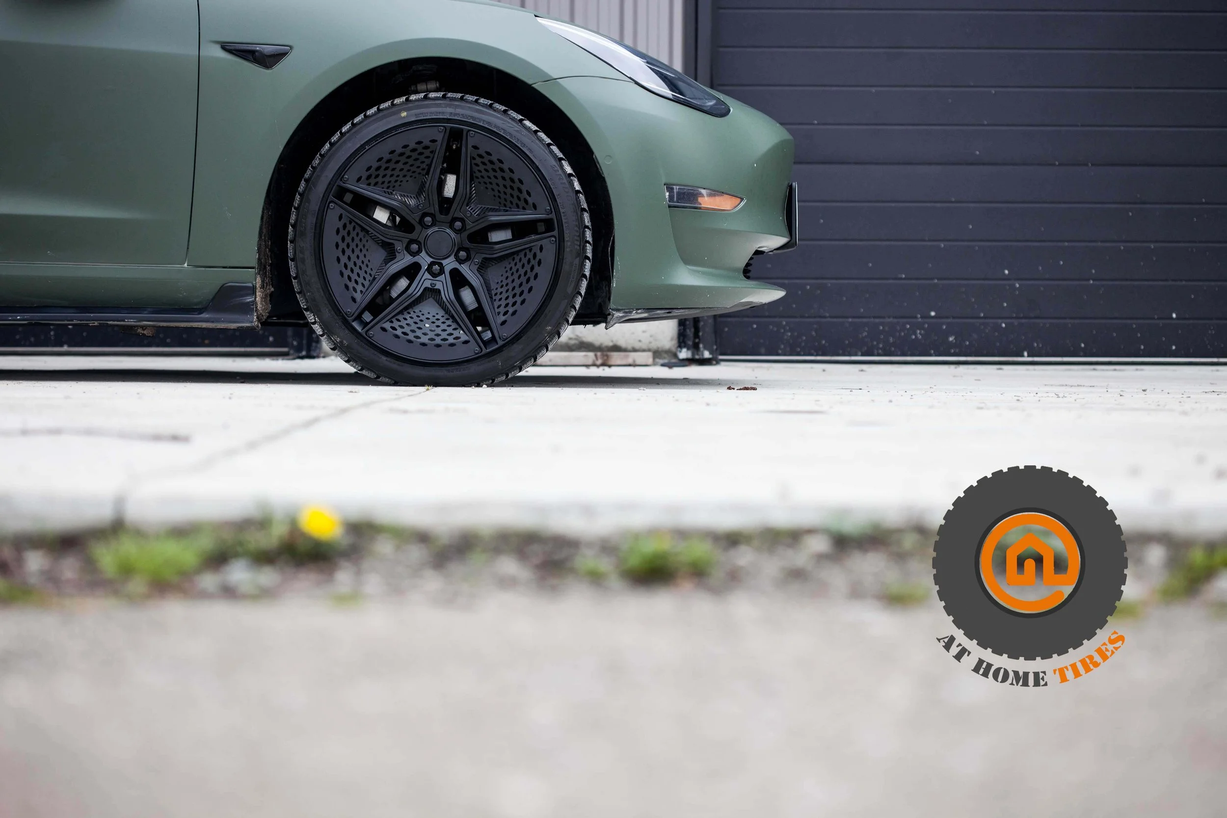 Tesla 19 inch Ryker Wheels7.jpg