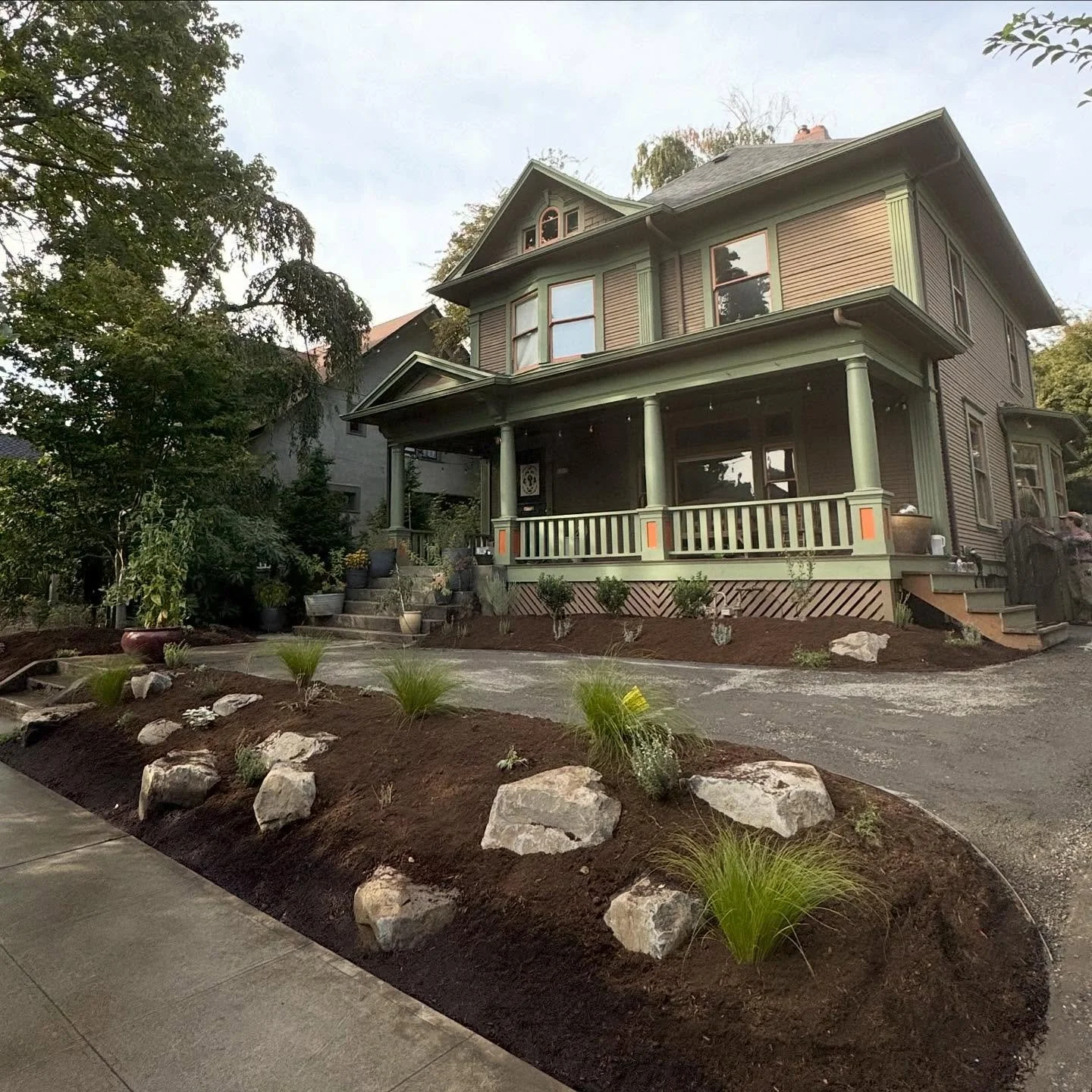 This old Portland home was desperately wanting to be shared with the neighborhood and now it can shine!
•
After the client did the demo, we got in there and placed 2.5 tons of boulders and oodles of drought tolerant, heat loving plants. The driv