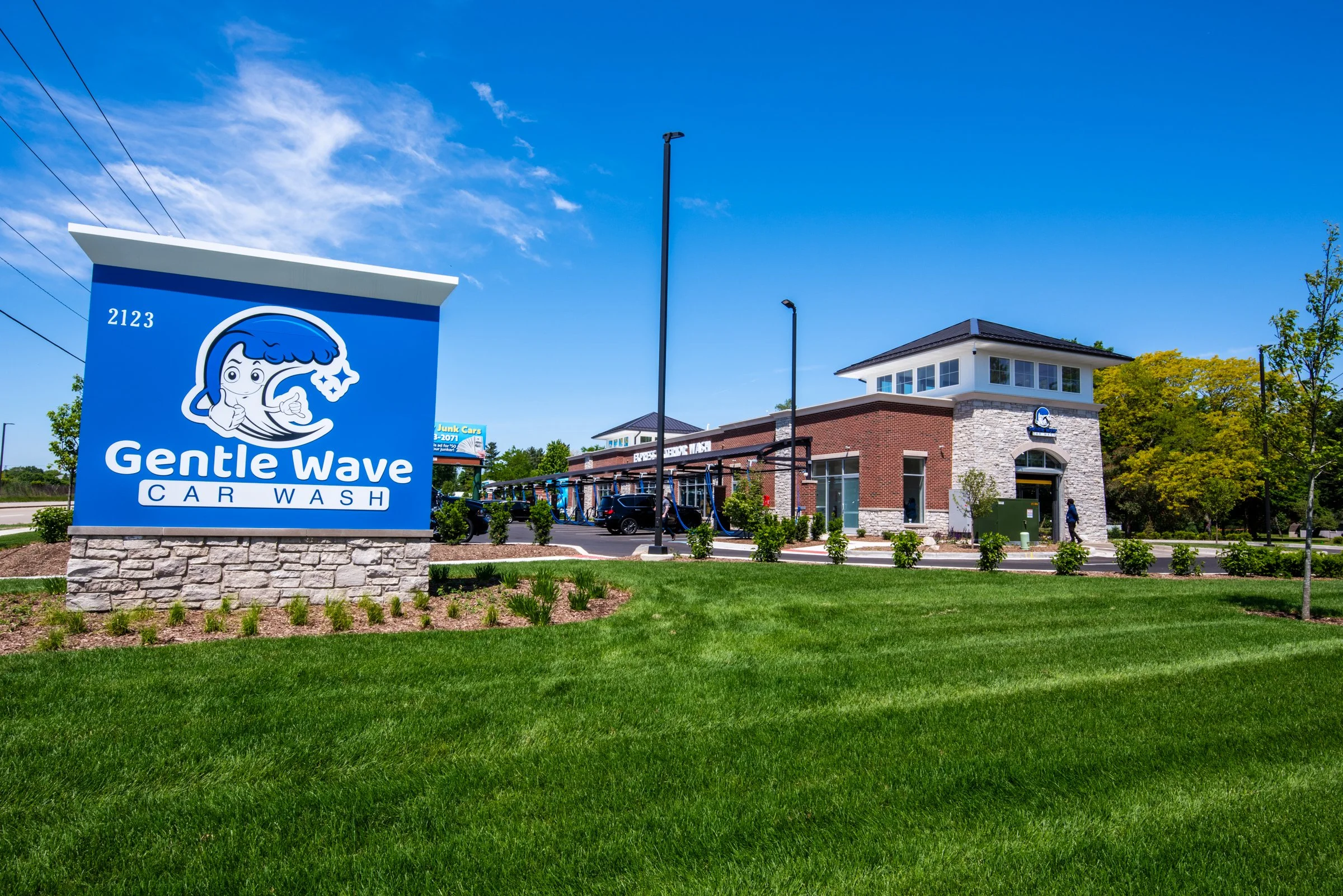 Gentle Wave Car Wash, South Bend, Indiana