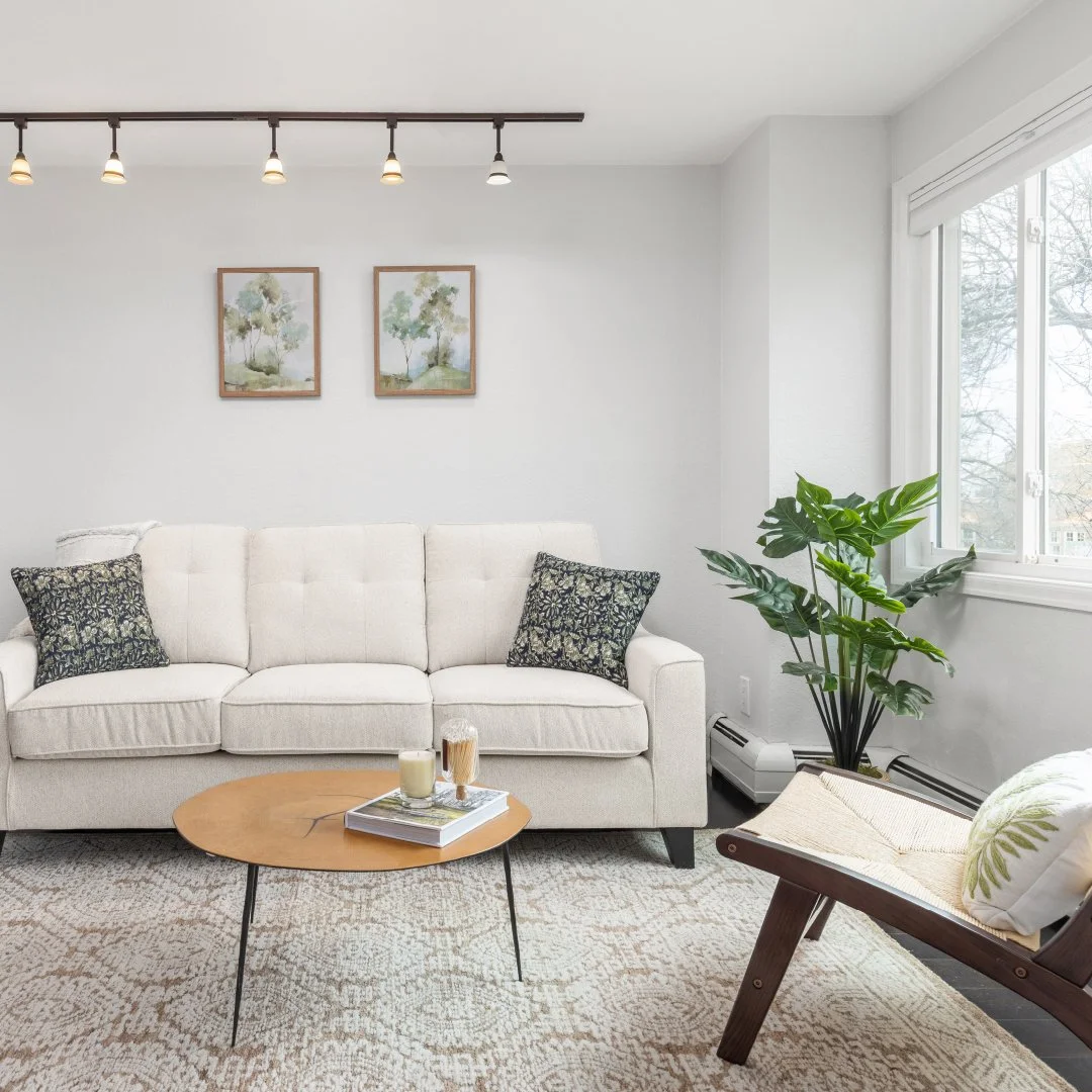 2201 Pearl Street 110