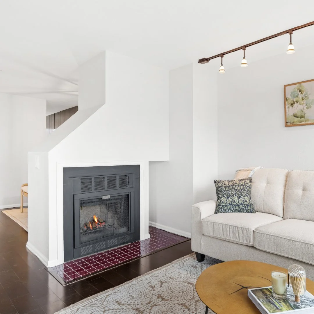 2201 Pearl Street 110 — 3.jpg