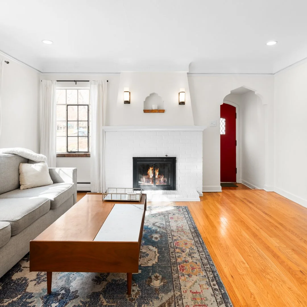 4938 Hayward Place-2.jpg