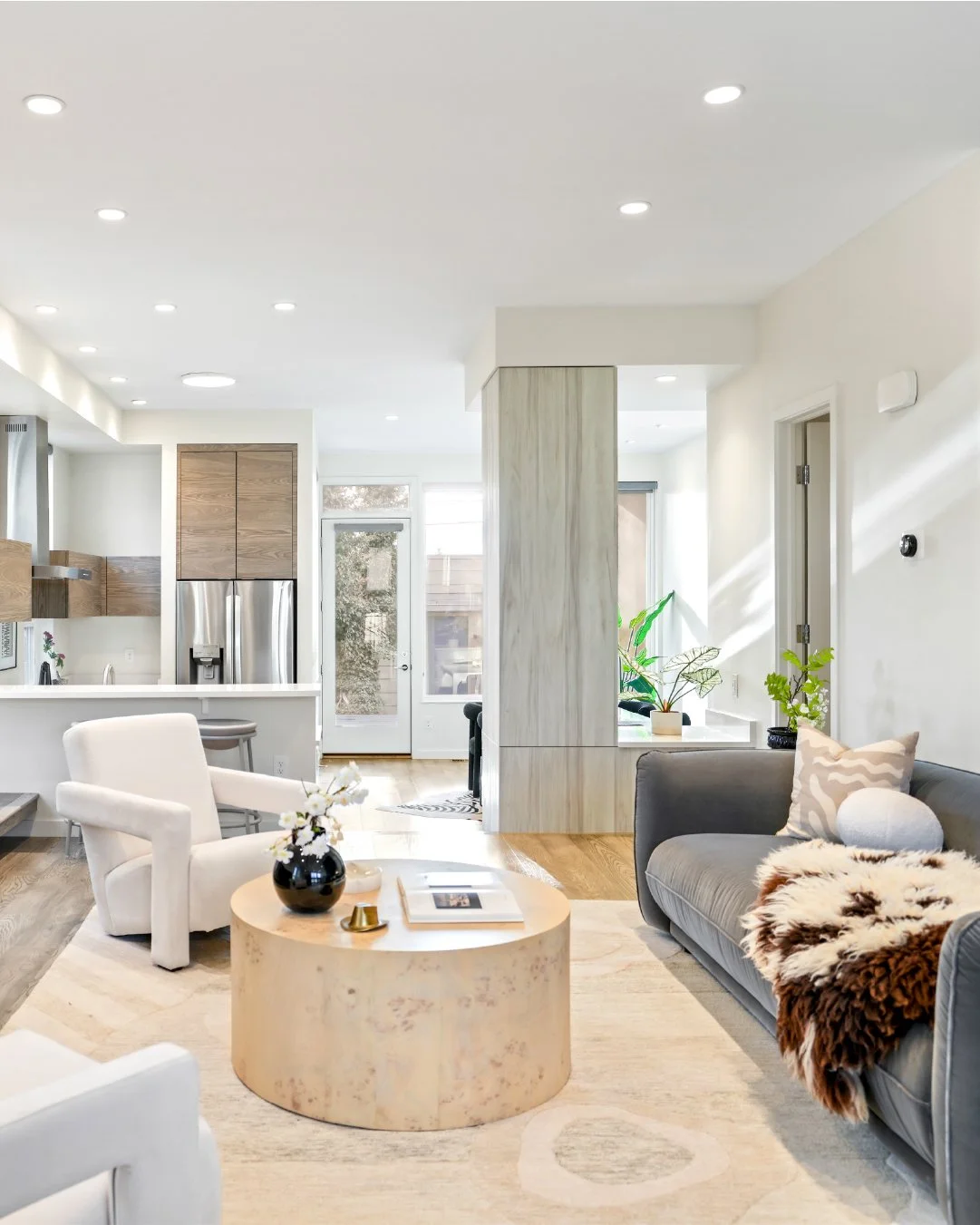 2659 South Cherokee Street