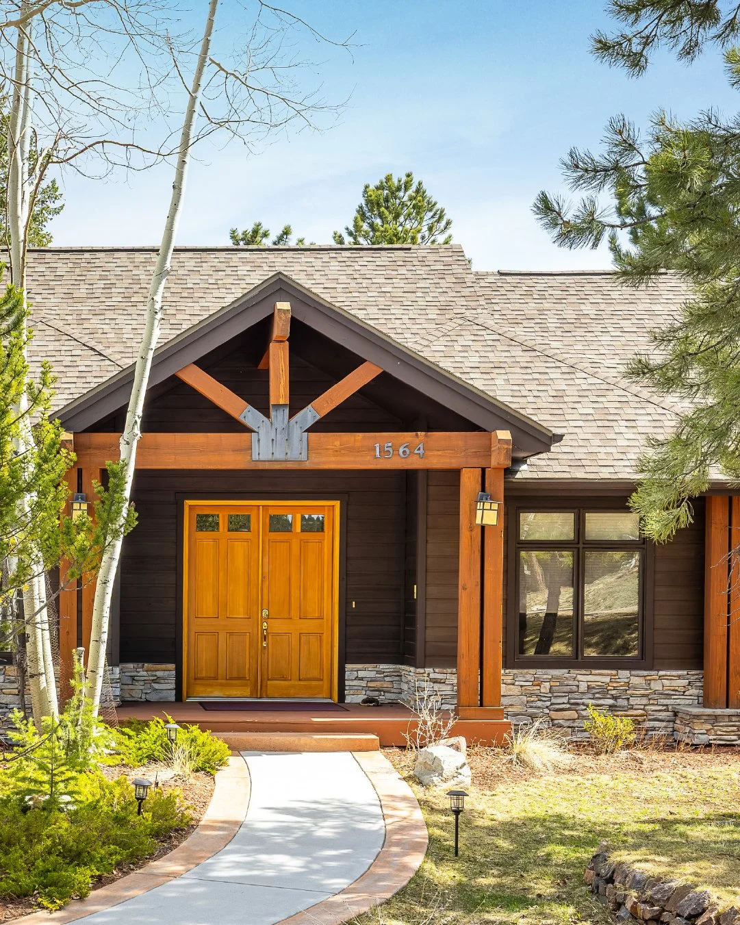 1564 Steamboat Court 