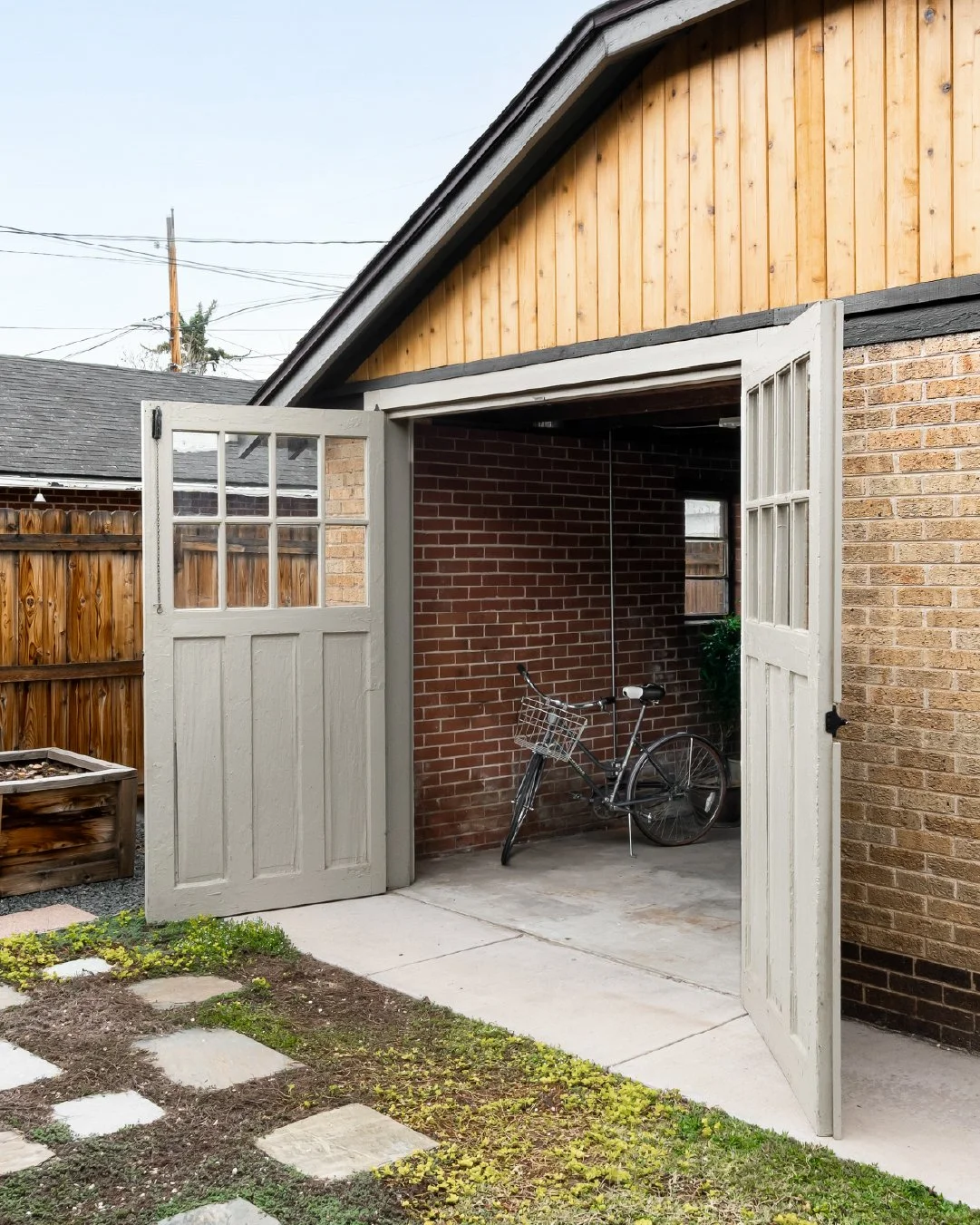 1918 S Lincoln Street-9.jpg