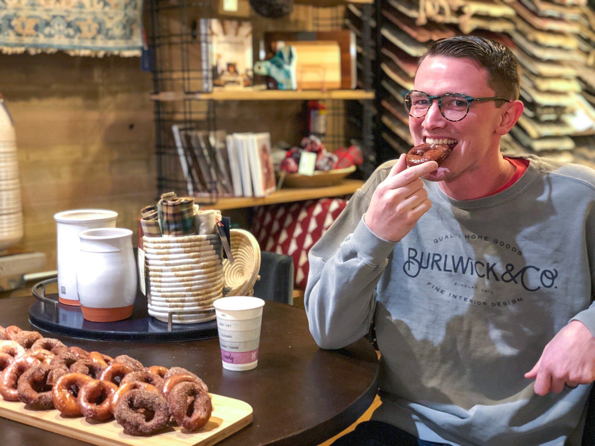 Our beloved local doughnut maker, Ian Heitkamp, won the $50 Burlwick gift card from Small Business Saturday's drawing - congratulations! 👏🏻

He runs @ians_doughnuts and if you haven't tried his doughnuts yet, you're missing out. 🍩 Made from scratc