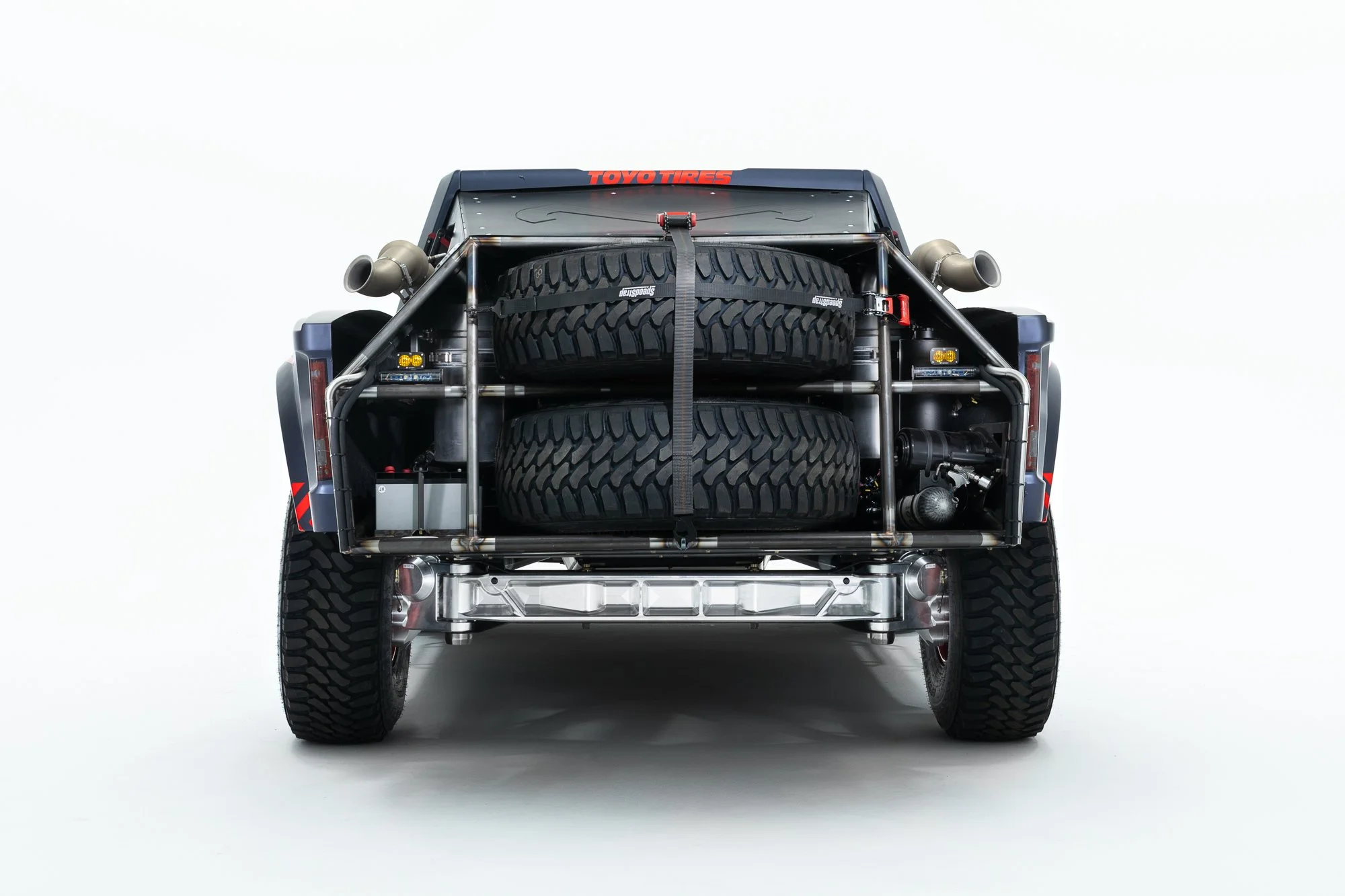 BryceMenzies-Gen2MasontTrophyTruck-DSchenkelberg-207.jpg