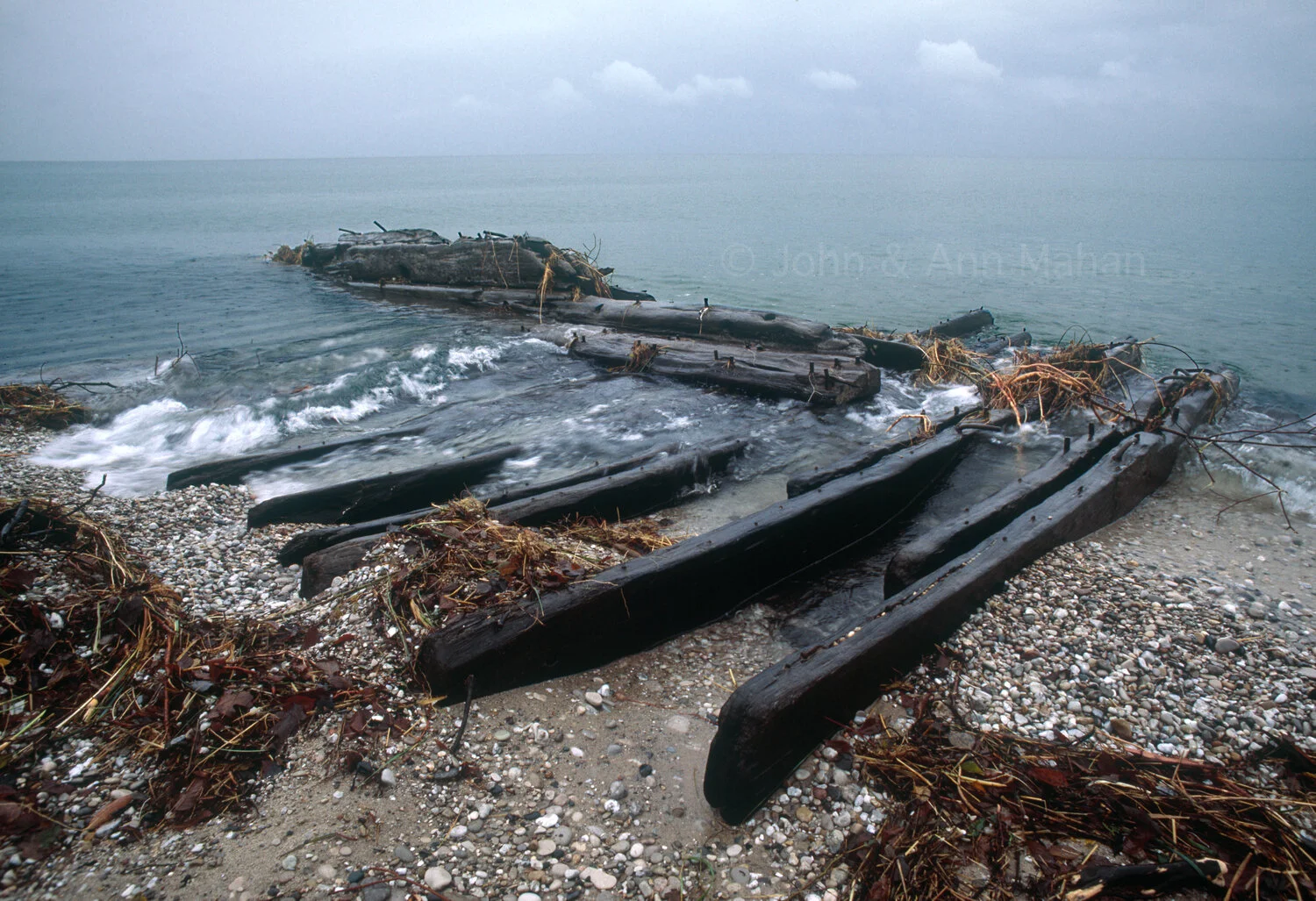 ID_31-1415C  Hartsell Shipwreck near Frankfort