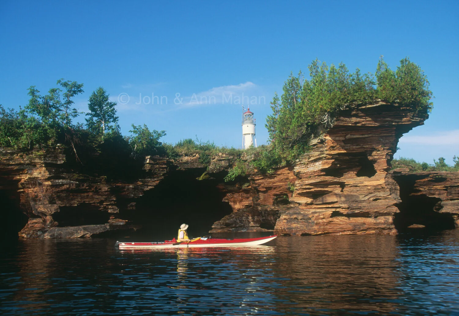 ID_32-5732C Sea Kayaking at Sea Caves near Devils Island Lighthouse -- Apostle Islands