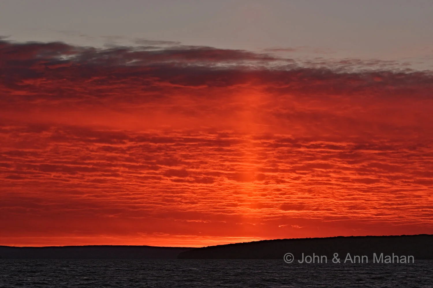 ID_7438B1_04  Lake Superior Sunset on Stockton Island