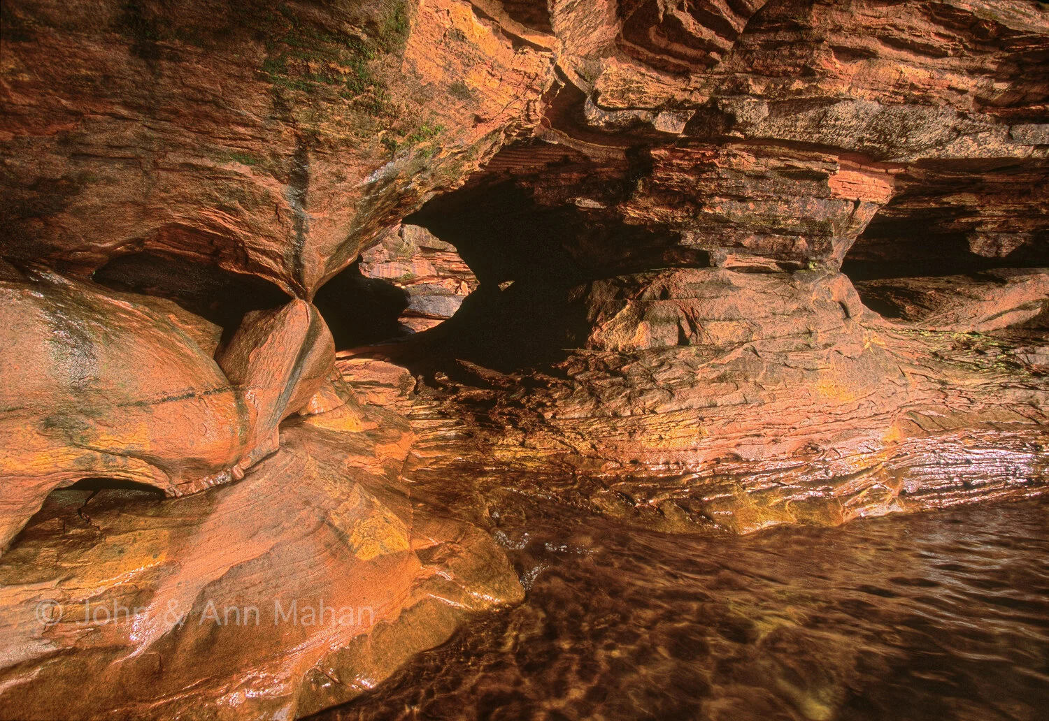 ID_10-7838C Sand Island Sea Cave