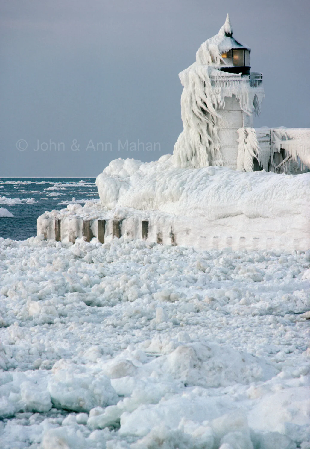 ID_30-285C St Joseph North Pierhead Light encased in ice