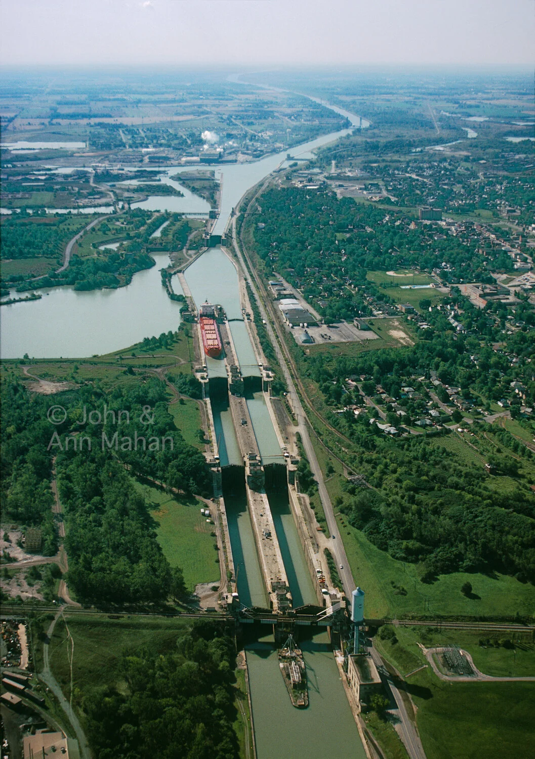 ID_10-982C Aerial view of Welland Canal Locks that bypass Niagara Falls and connect Erie-Ontario shipping