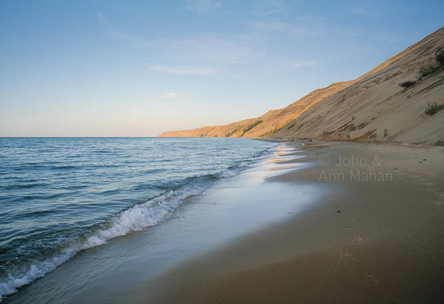ID_32-5244B  Grand Sable Dunes Shore -- Pictured Rocks National Lakeshore