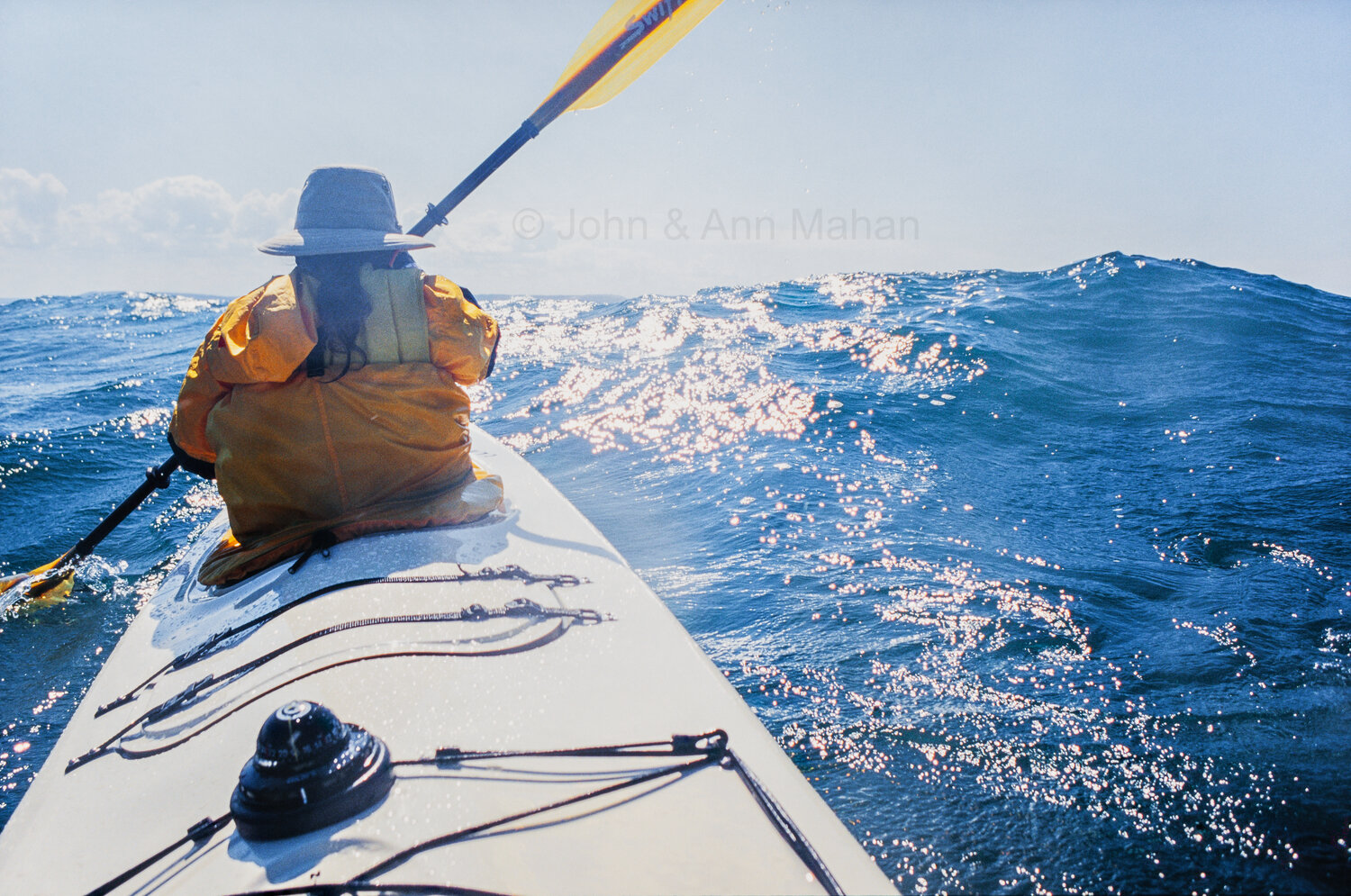 ID_17-7302C  Sea Kayaking in the Manitou Passage