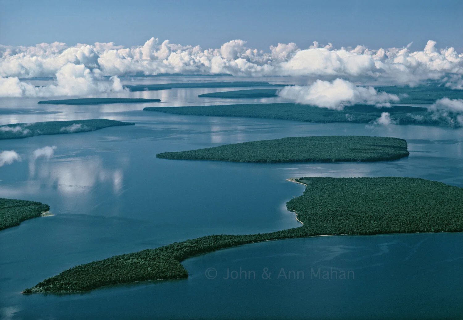 ID_3-1922C Aerial view of Apostle Islands