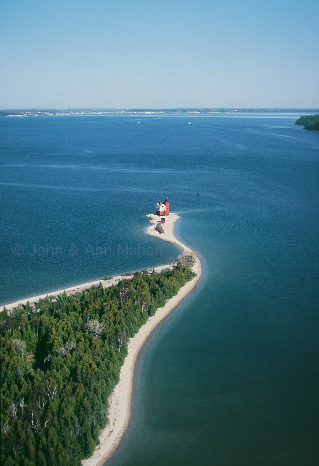 ID_5-780C   Aerial view of Round Island Lighthouse