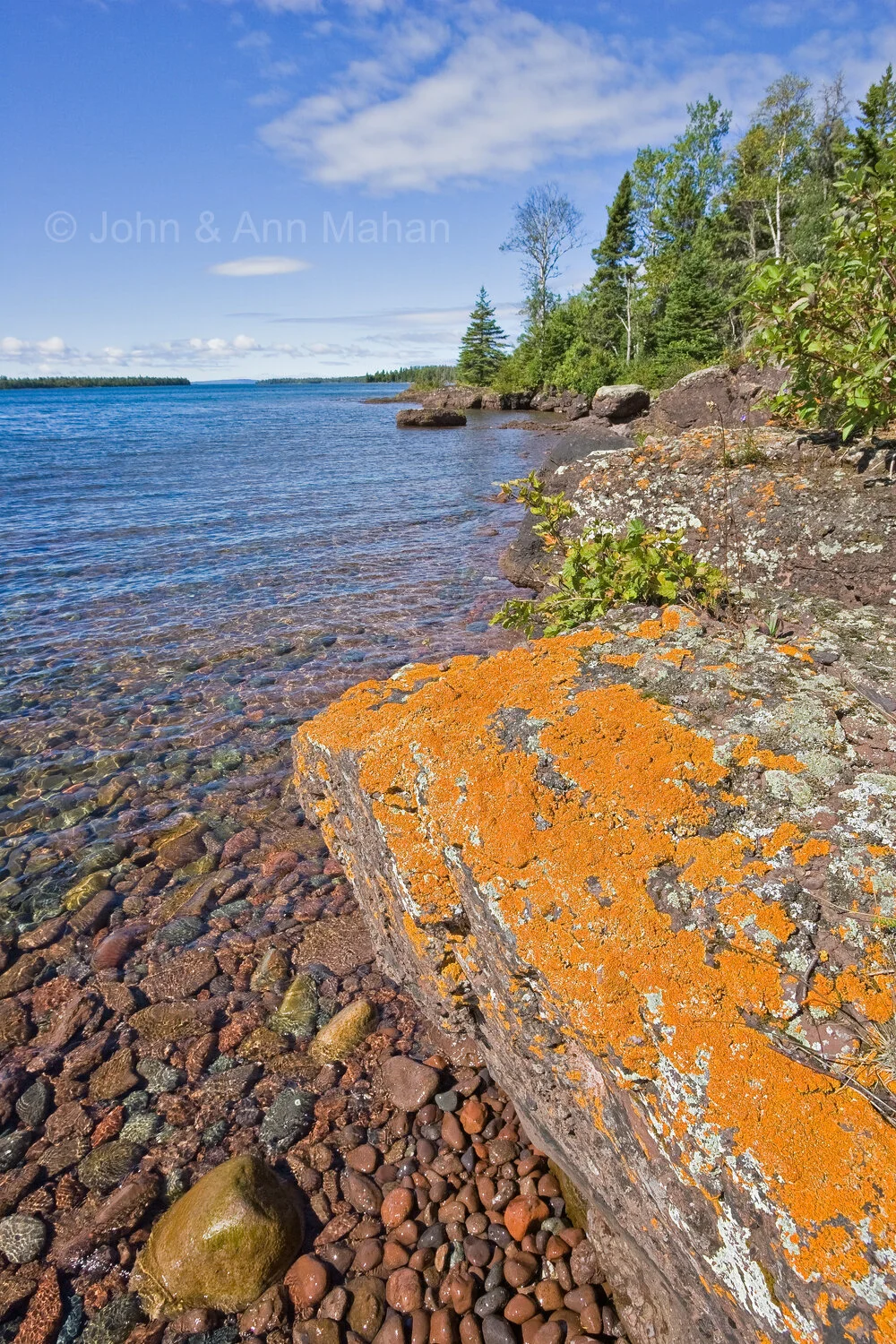 ID_7343C2_05 Lichen-covered rocky shore at Malone Bay -- Isle Royale