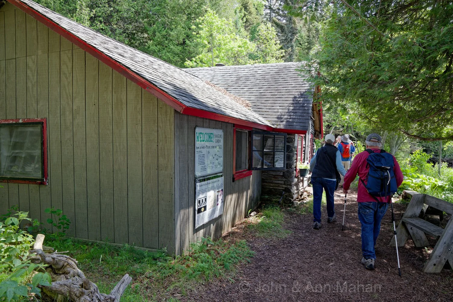 Arrival at Bangsund Cabin, the Wolf-Moose research station