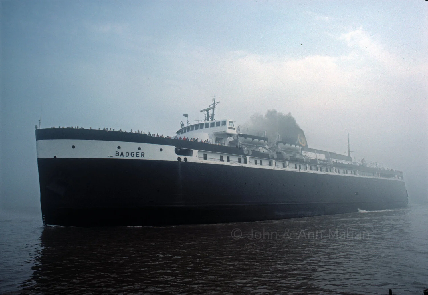 ID_35-476C  Lake Michigan Car Ferry Badger  in Fog
