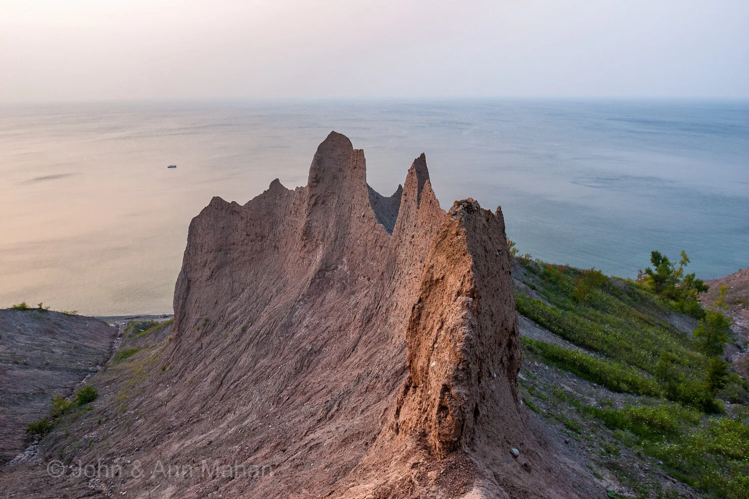 ID_5093B1_04  Chimney Bluffs