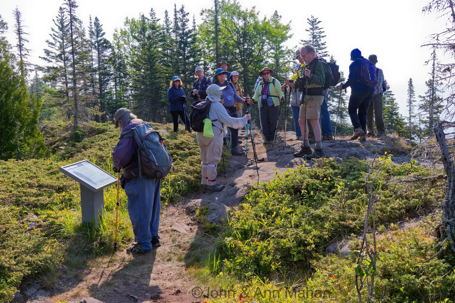Hiking to Scoville Point