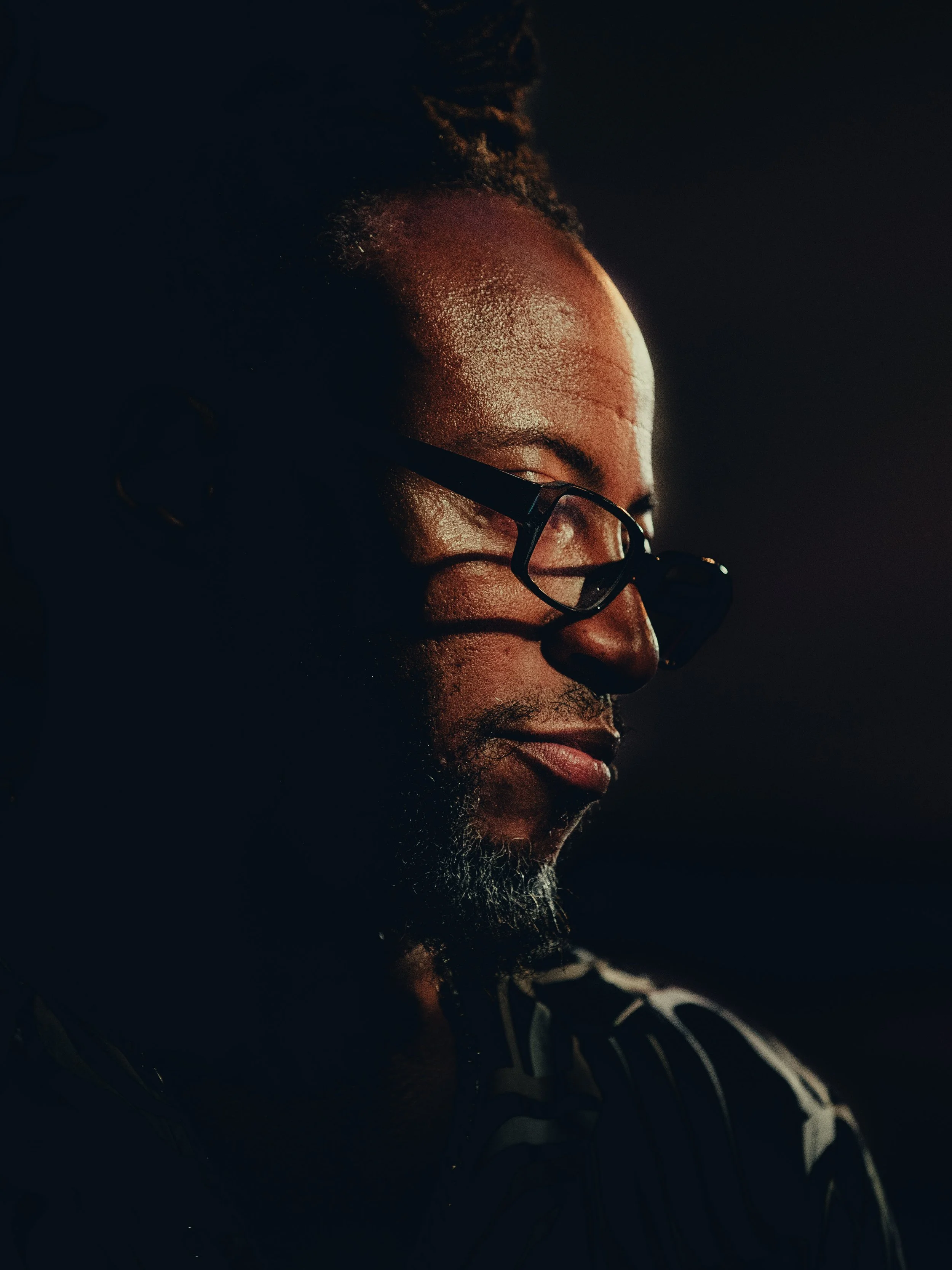 Eric Jones Trio featuring Howard Paul  