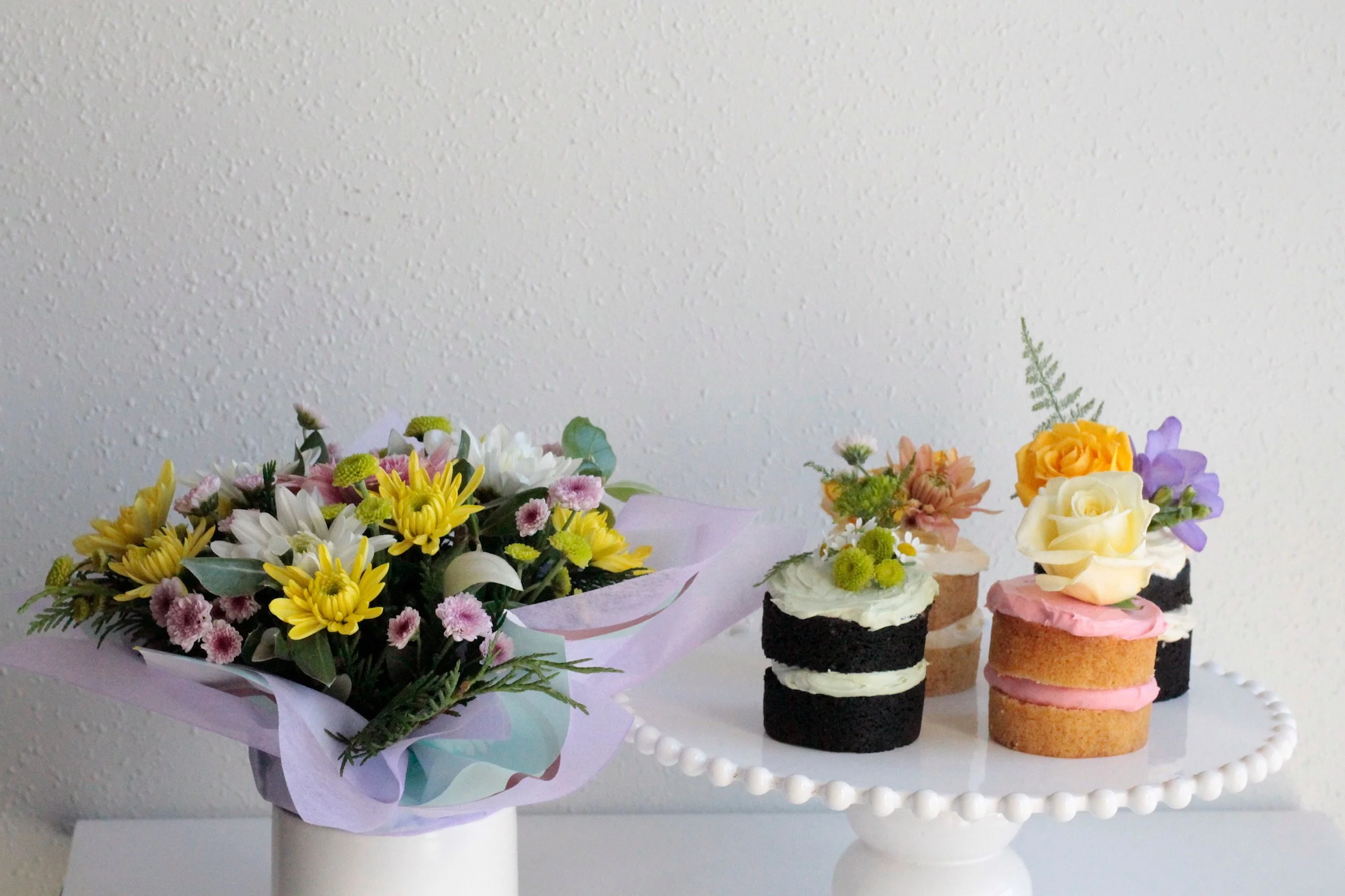 Petite blooms and bites