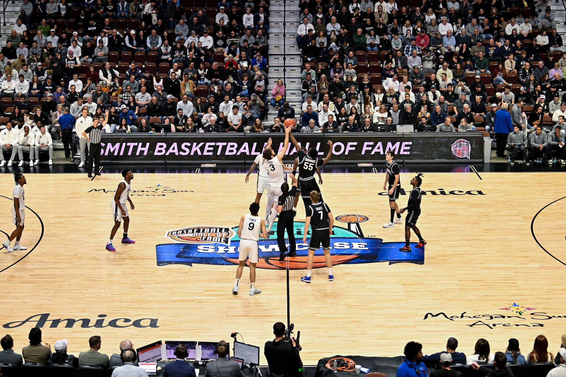 25 BHOF Showcase Providence-Penn State-13.jpg