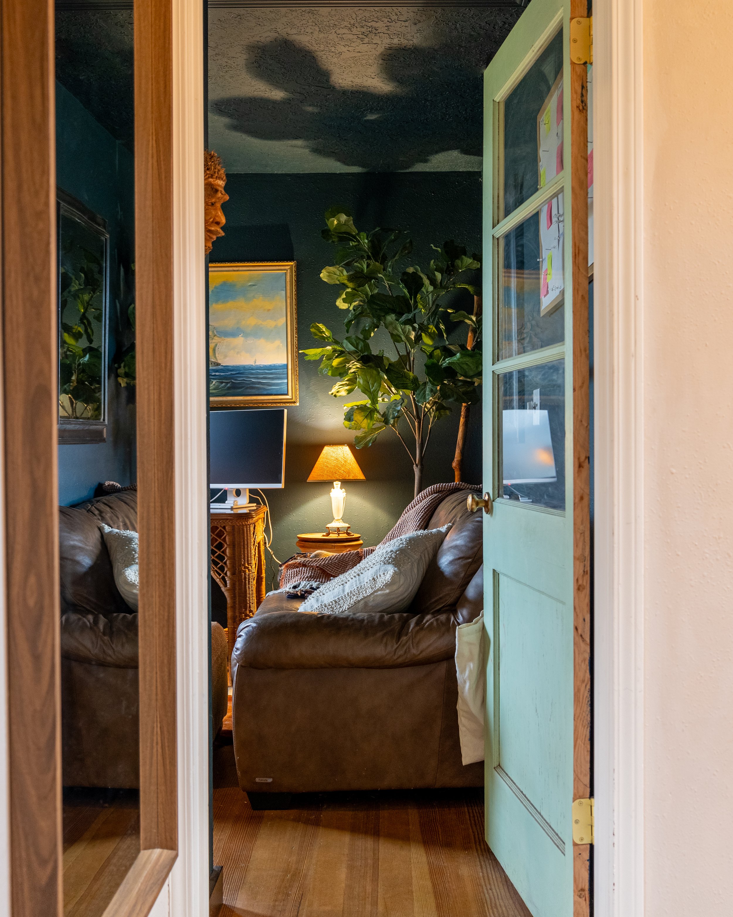 Office-OurHome133.jpg