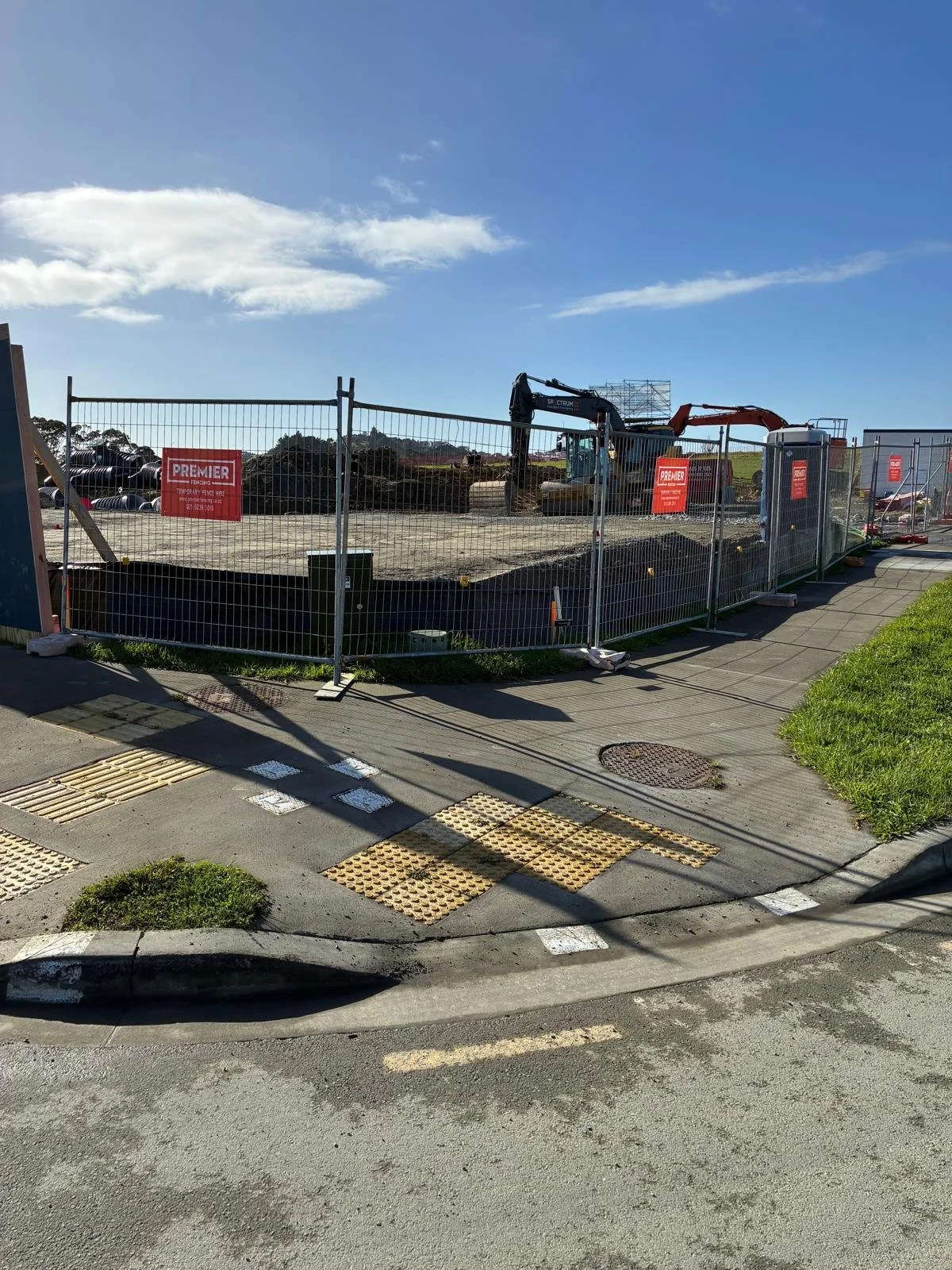 Temporary Fencing, Temp Fence, Site Fence, GHL