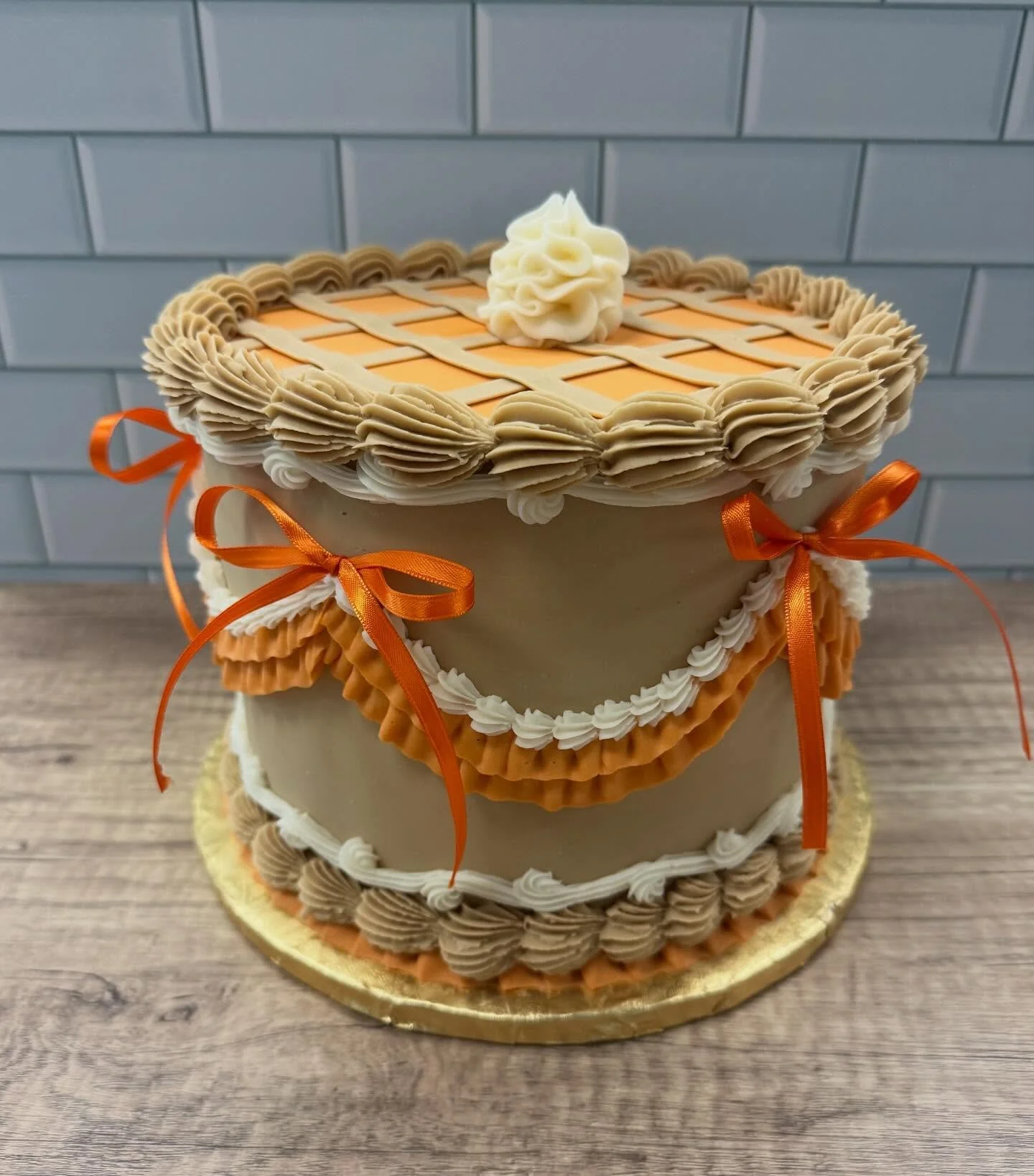 Happy Thanksgiving from our Simply Sweet family to yours 🧡 Grateful for the best customers and community 🫶🏼 Looking  forward to an incredible holiday season ahead✨