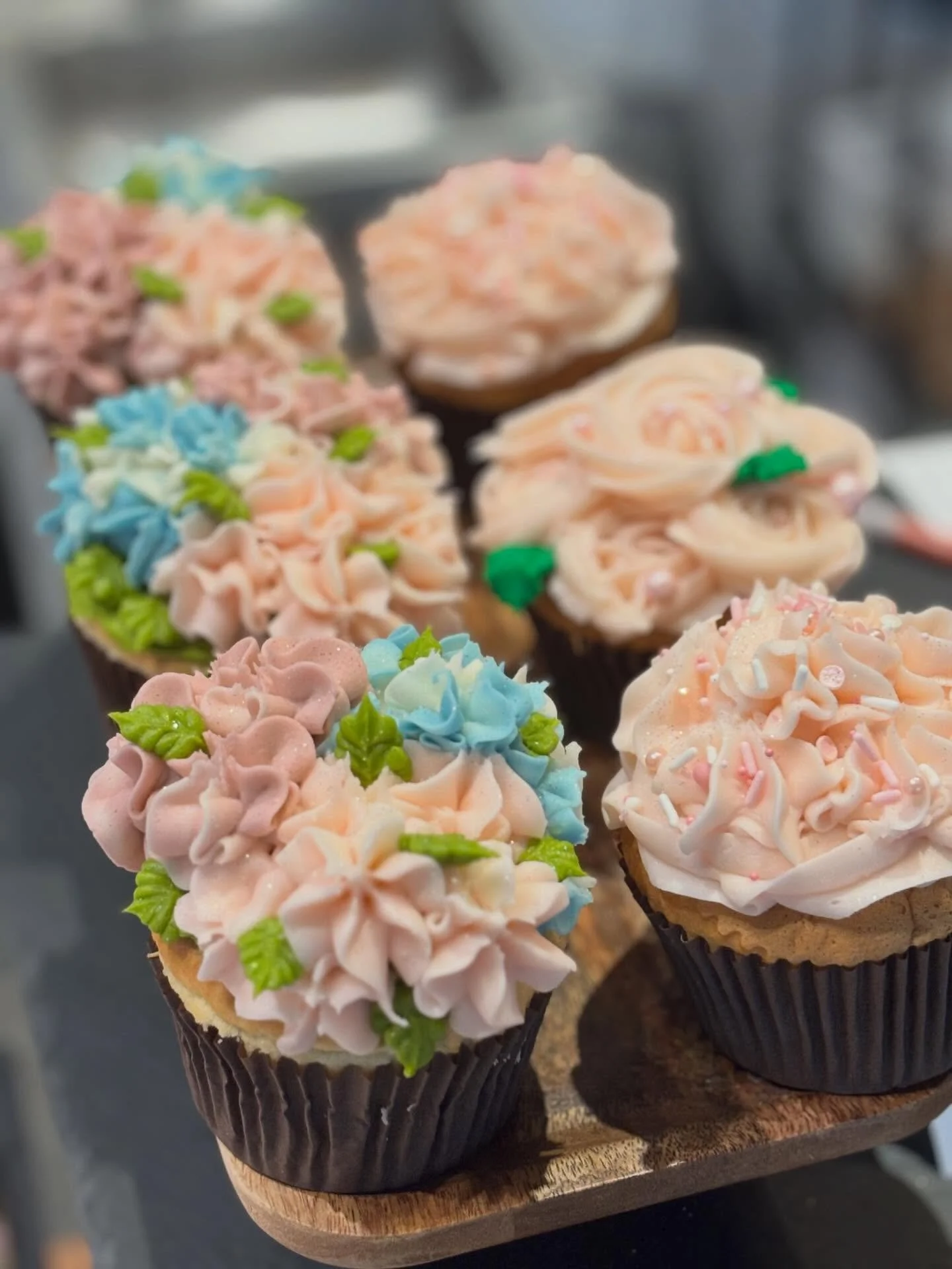 Lots of walk in goodies available in shop this weekend!! 💕🍓🥩