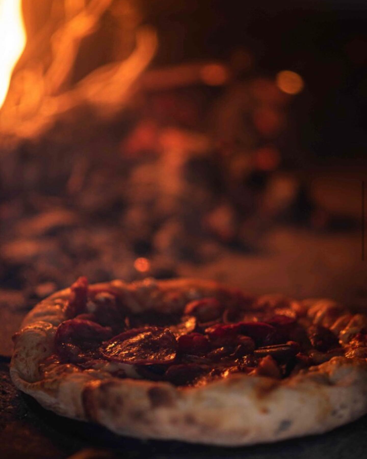Let us bring you the sensational luxury of woodoven pizza cooked at your place for any occasion. Our team can give you an unrivalled casual dining, party experience. Call now 0459487084 or go to www.lacatering.com.au for more information #woodovenpiz