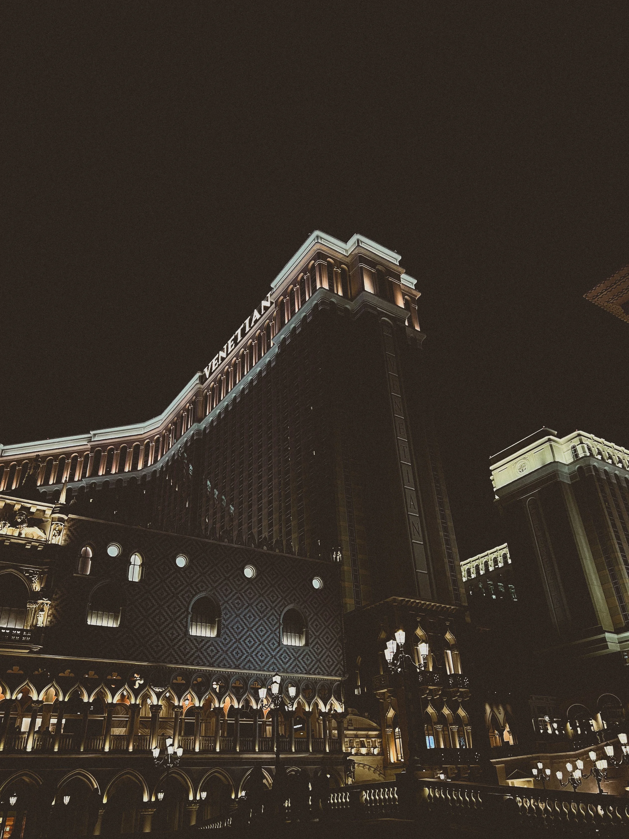 VEGASGIVING-66.jpg