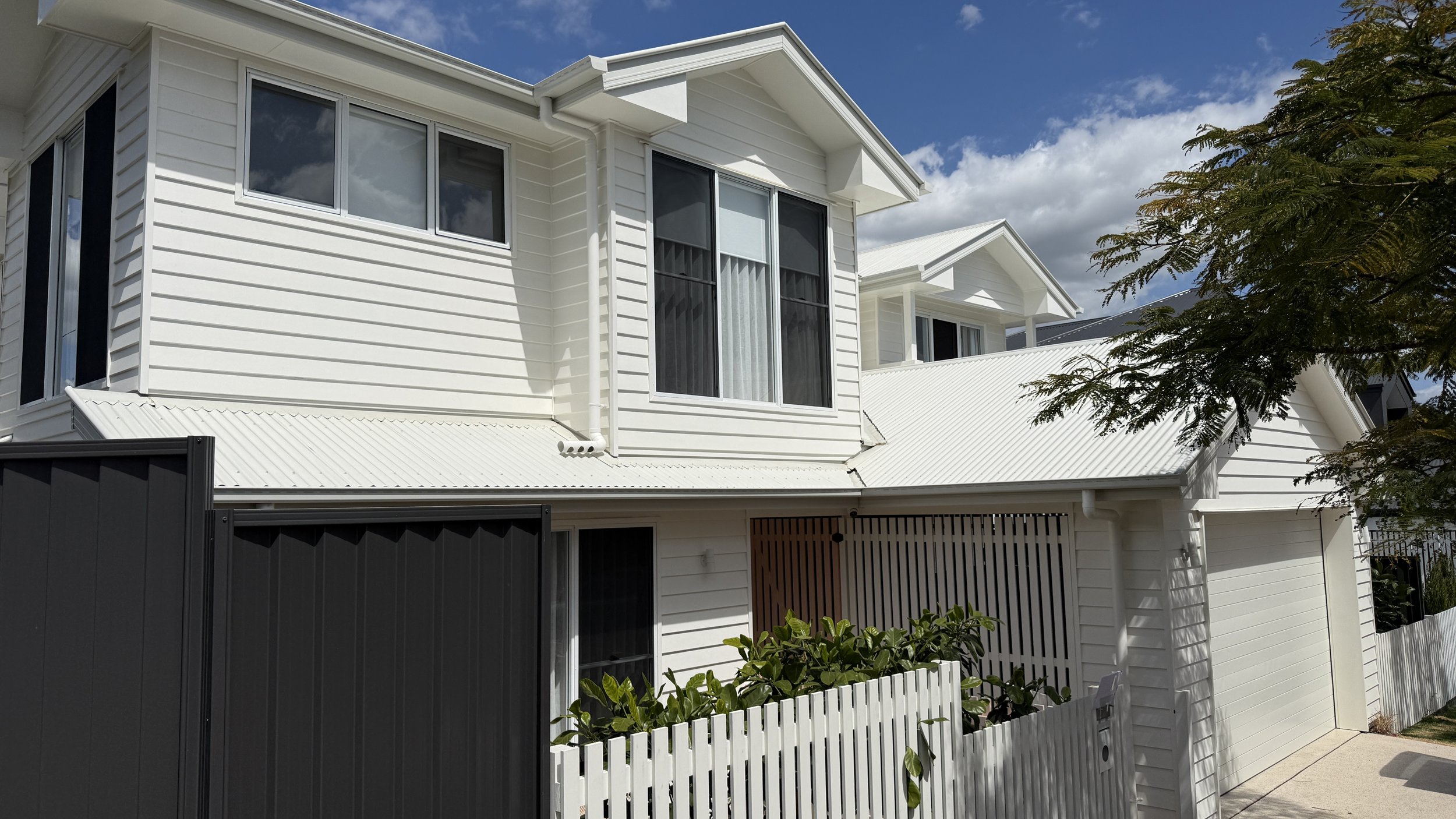 Modern home located in Wavell Heights that has a full security screens installation