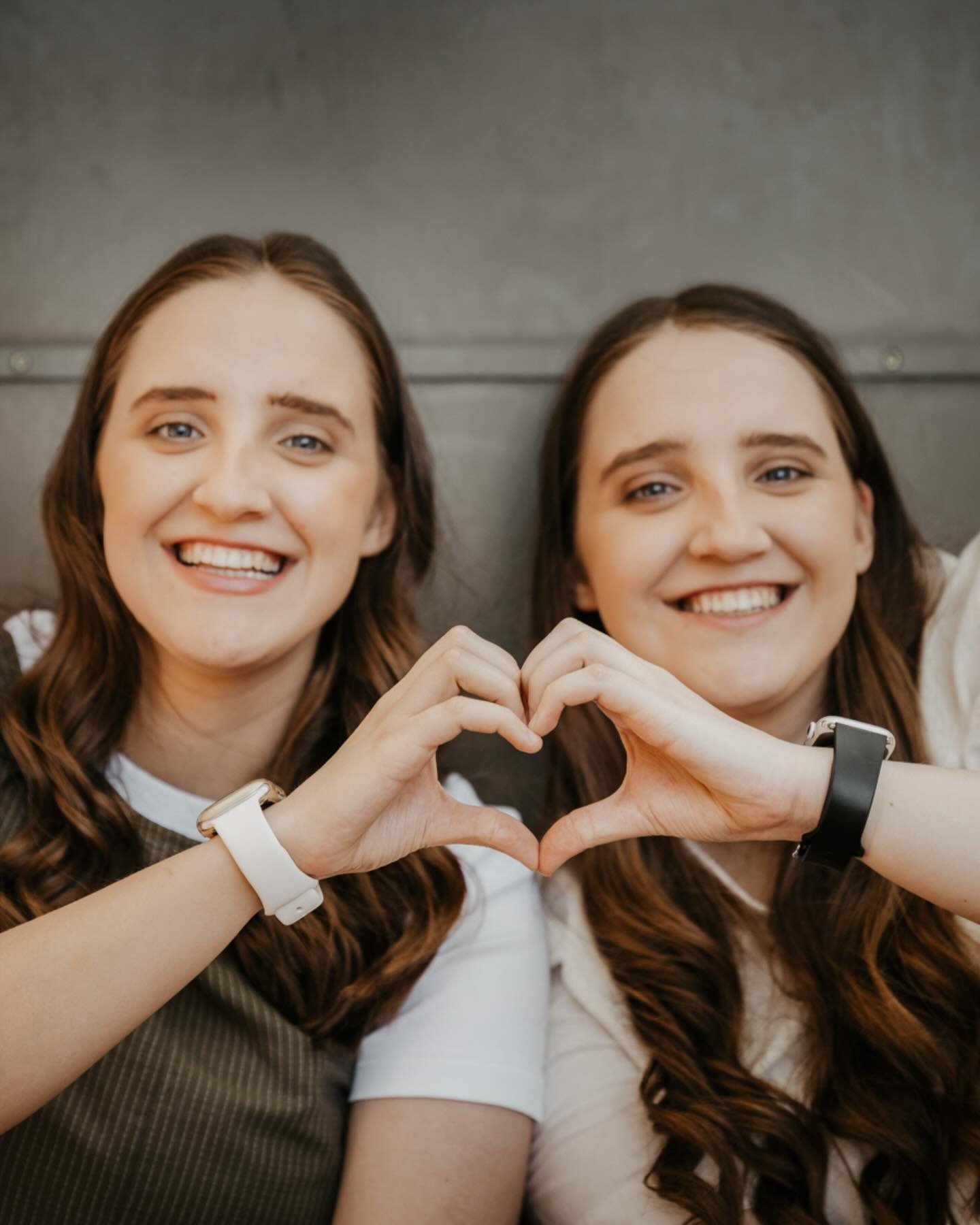 Three generations, one beautiful story. It&rsquo;s not easy gathering everyone together at once, but one day these photos will mean even more than they do today. #doit 

#familyohotographersydney #familymemories #threegenerations #extendedfamilyphoto