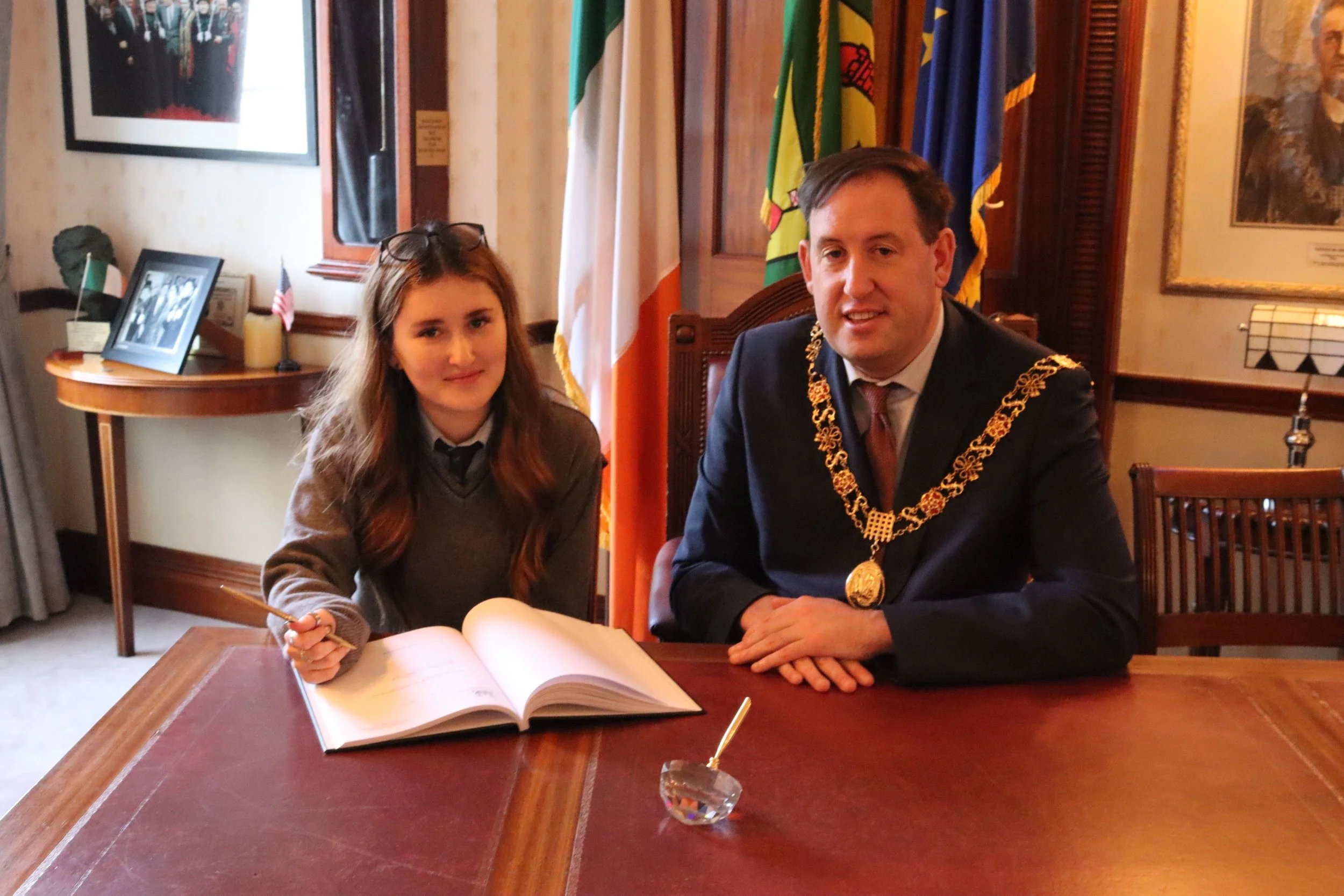 Share Lord Mayor 2.jpg
