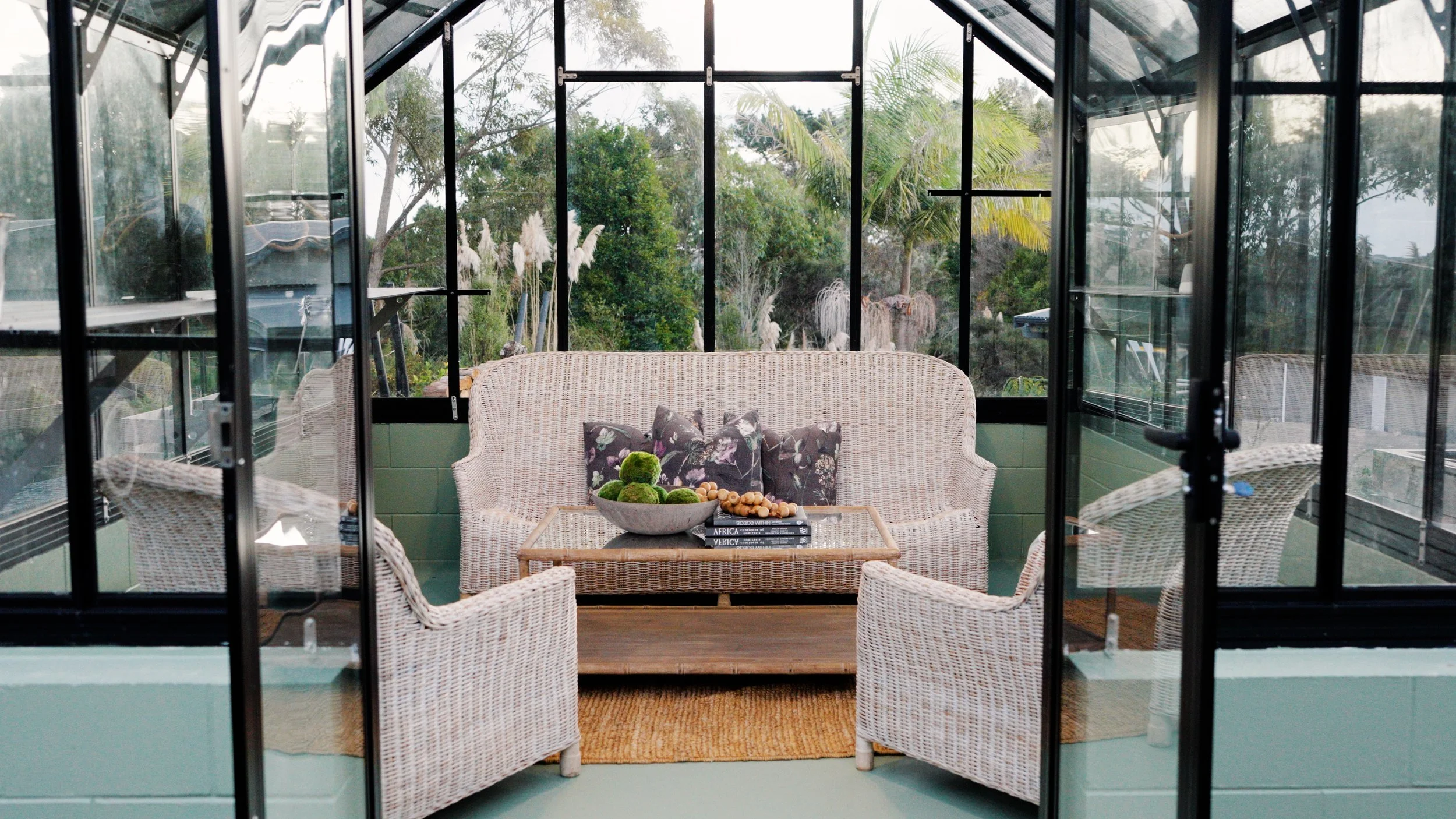 19 Messenger Road - Main.00_01_16_12.Still002.jpg