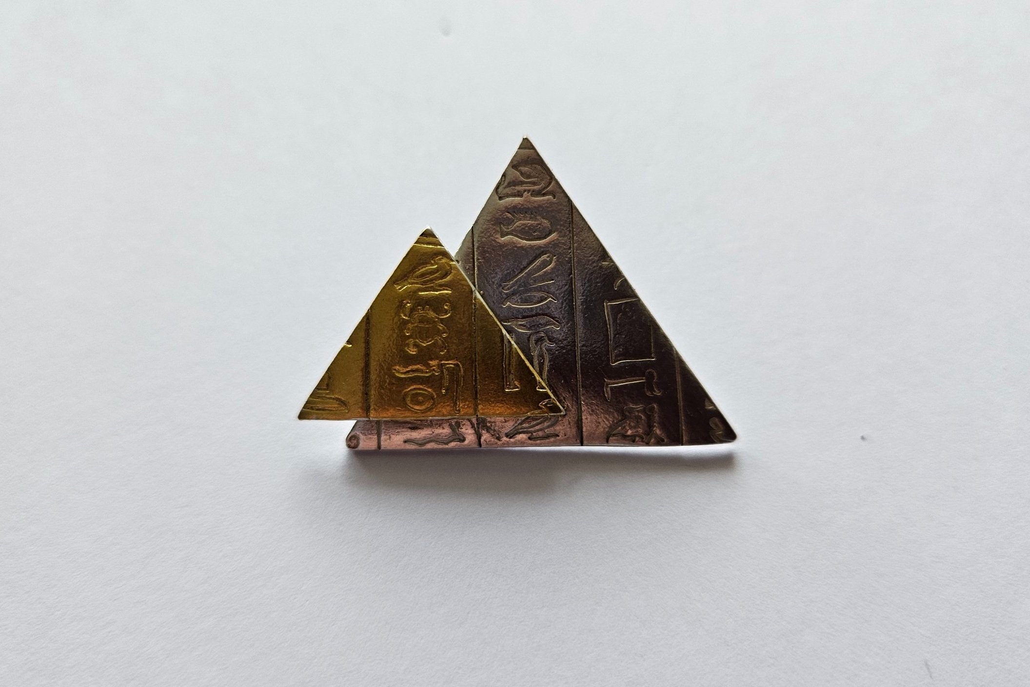 Hieroglyph pyramid brooch