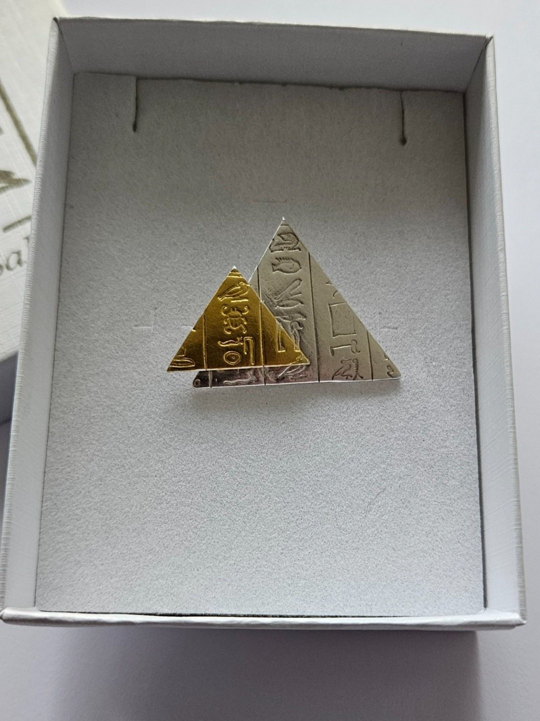 Per SaRa hieroglyph brooch