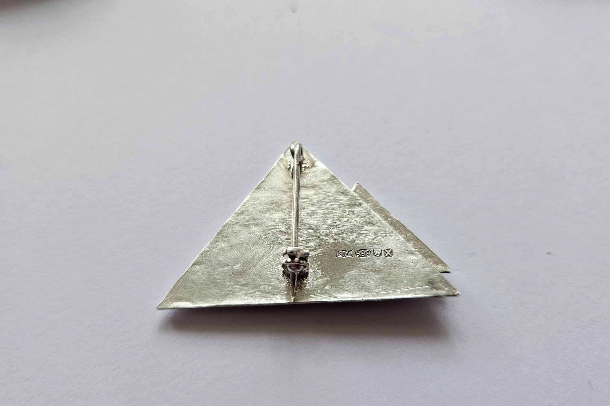 Per SaRa hieroglyph brooch