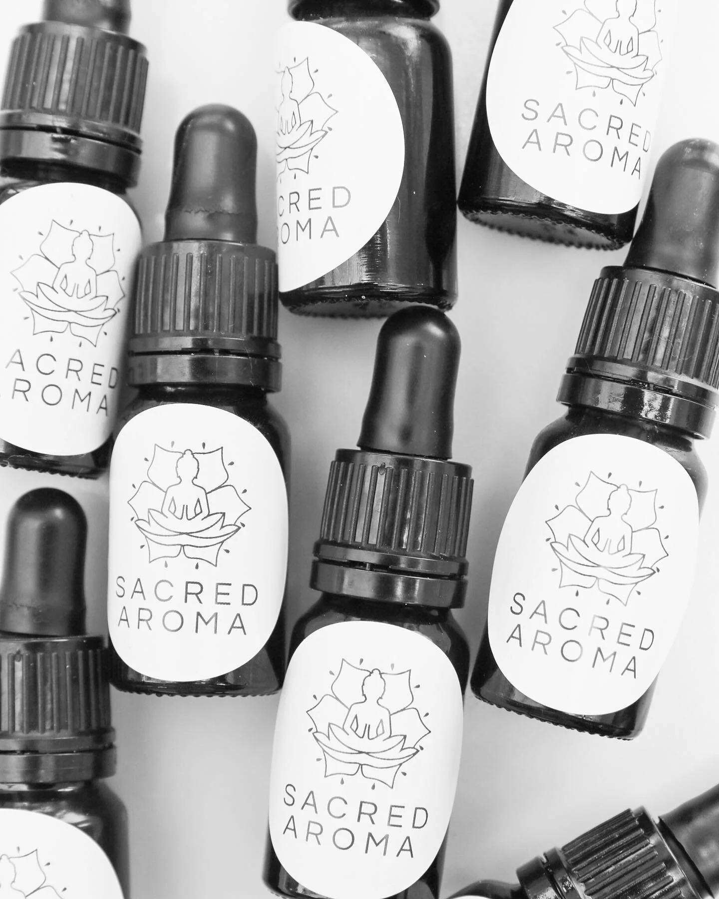 ✨ At Sacred Aroma, we believe that what you put on your body is just as important as what you put in your body. That&rsquo;s why all of our products are handmade with love and the finest quality 100% natural and organic ingredients. ✨