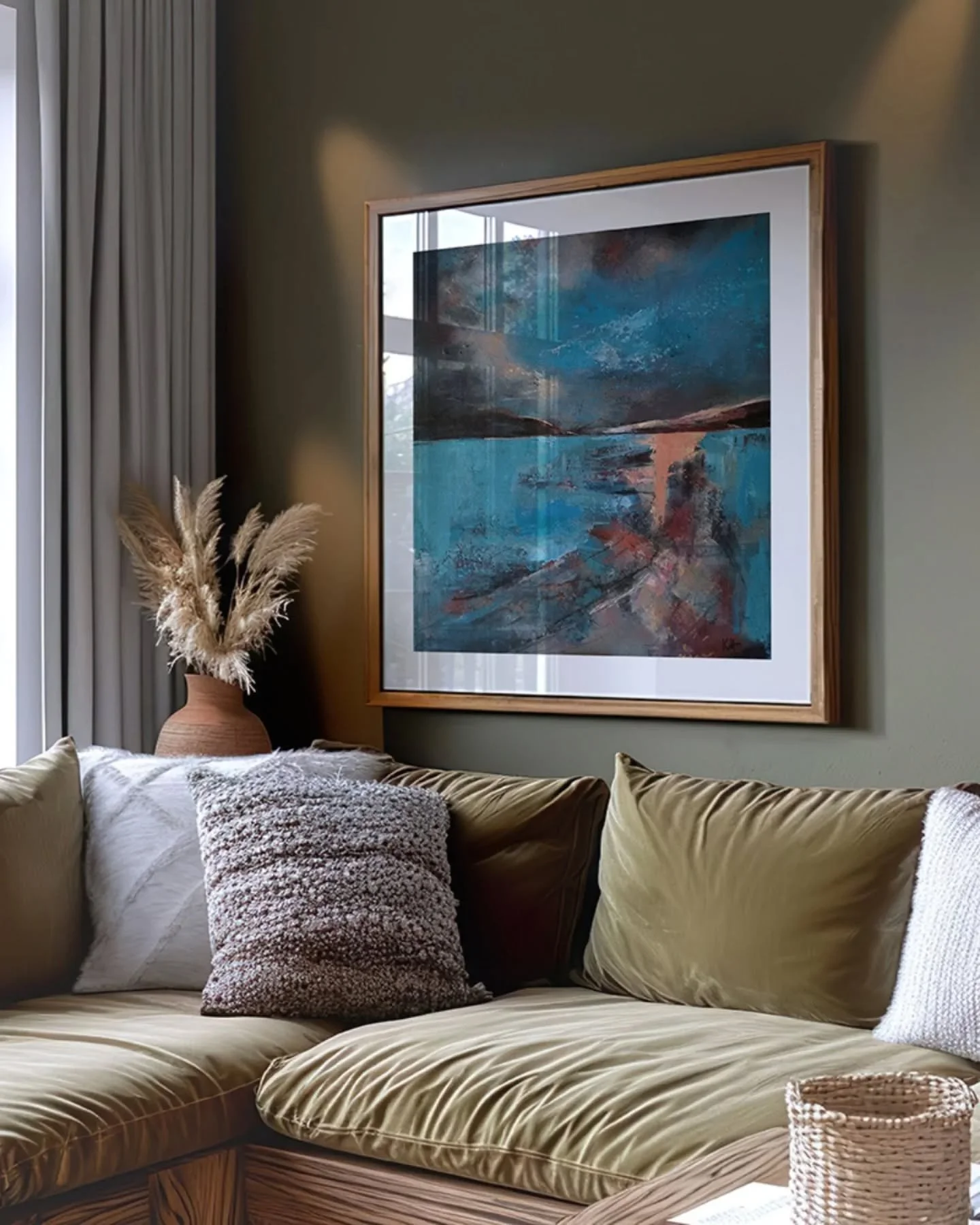 The clocks changed here in the UK at the weekend and it feels as though the nights are really starting to draw in. I've found myself lighting candles, craving more space for quiet time, a hot water bottle!
This is the time of year when our homes beg