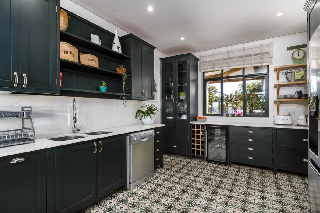 kitchen1.jpg
