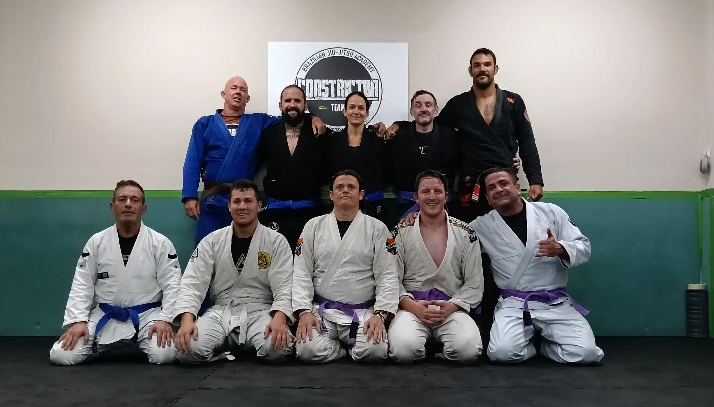 Lunchtime well spent with an awesome crew, good vibes, great rolls, and steady progress. Always a pleasure sharing the mats with this team.
๐BJJ
Tuesday and Thursday
12.30pm
#JiuJitsuLifestyle #LunchRolls #ConstrictorTeamAustralia #constrictortea